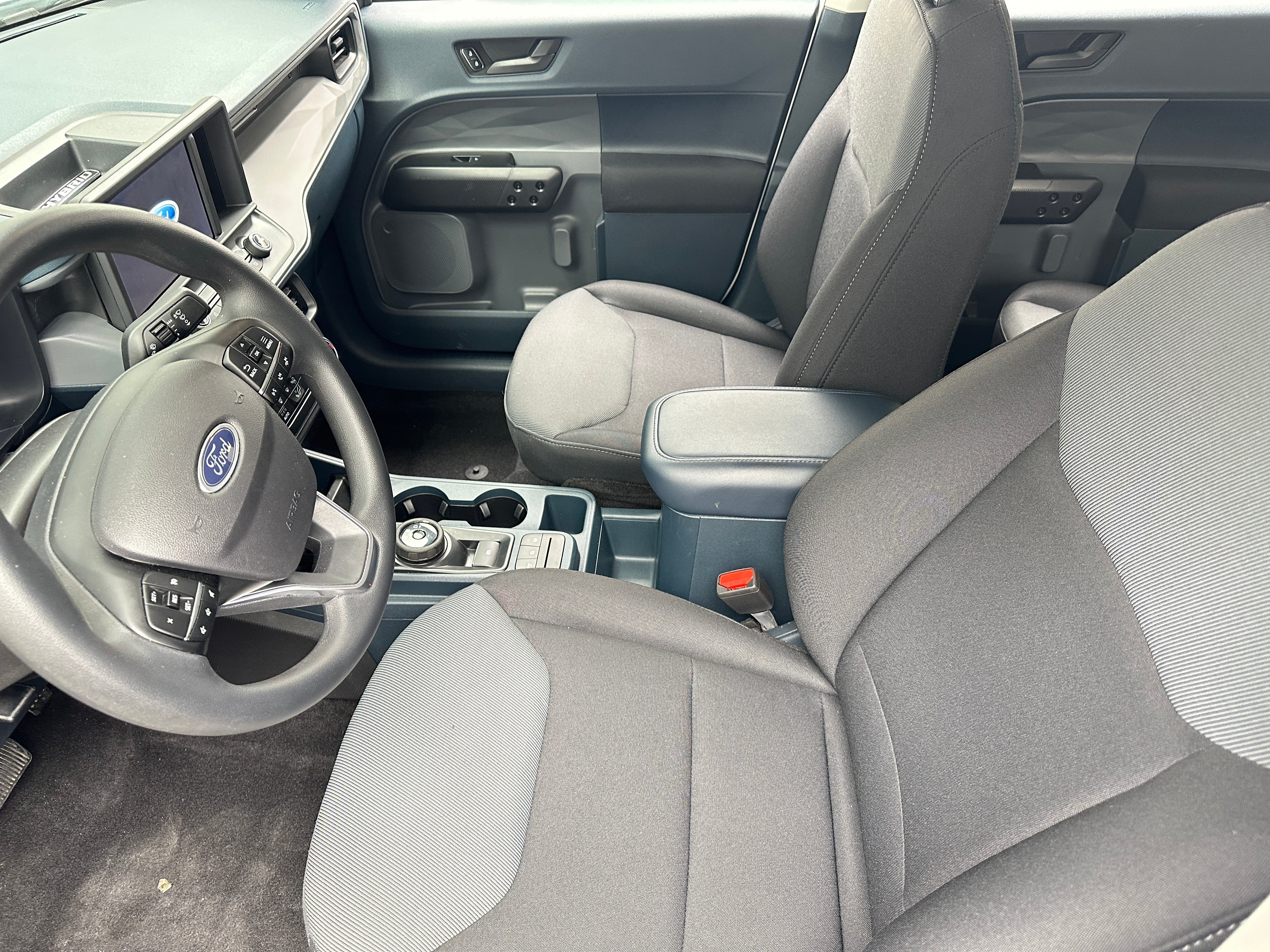 2024 Ford Maverick XL 2