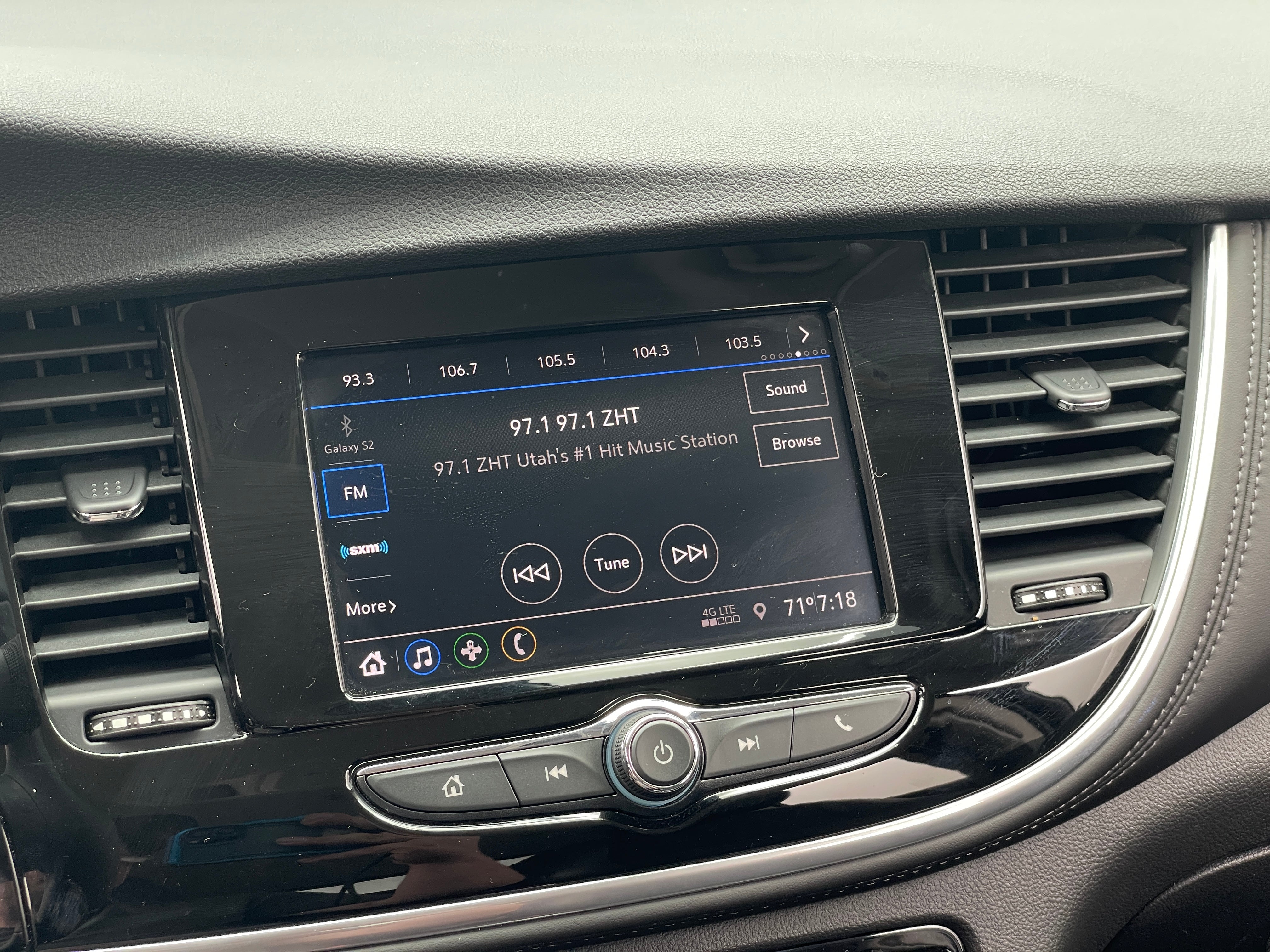 2022 Buick Encore Preferred 3