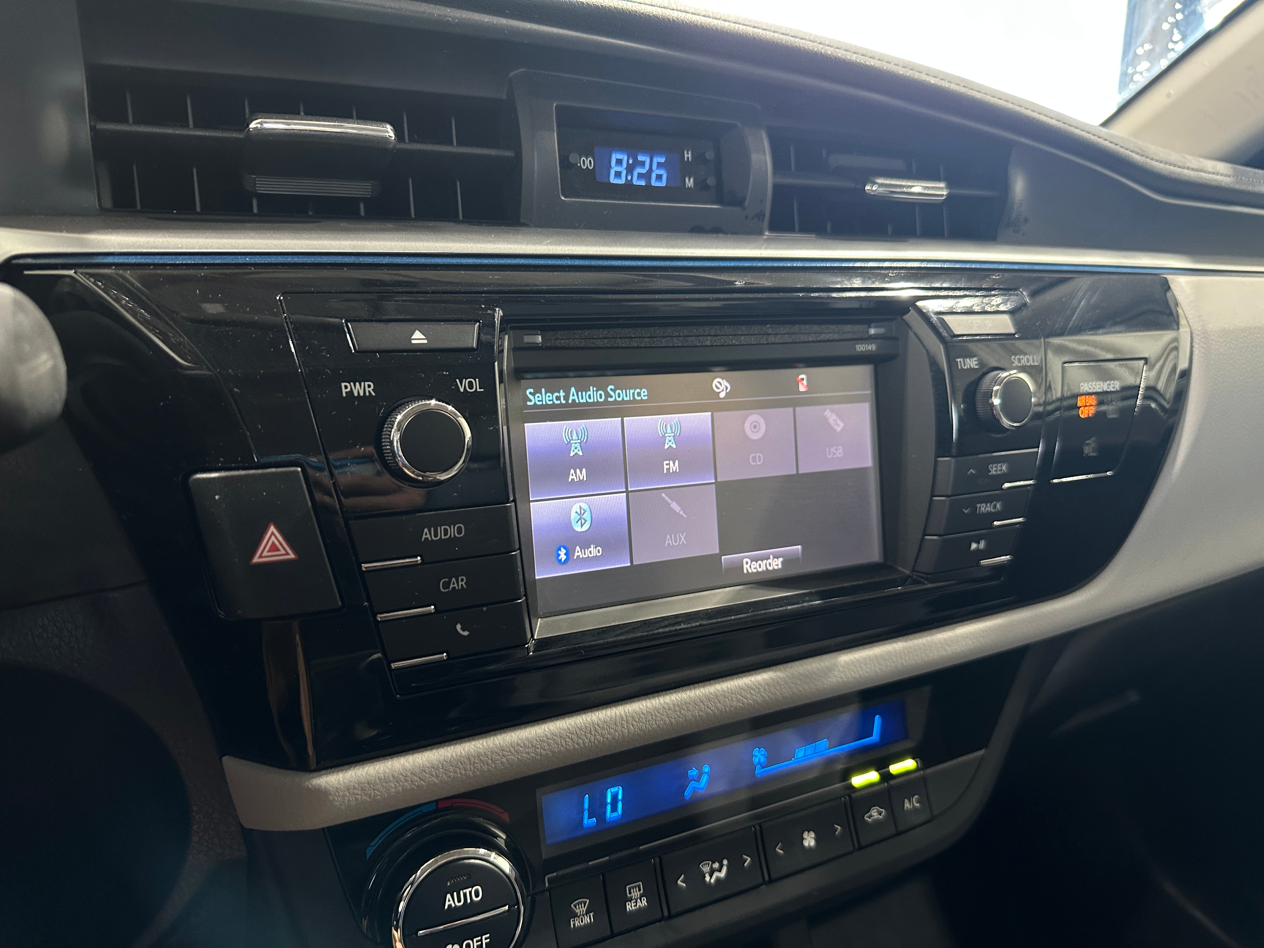 2015 Toyota Corolla LE 4