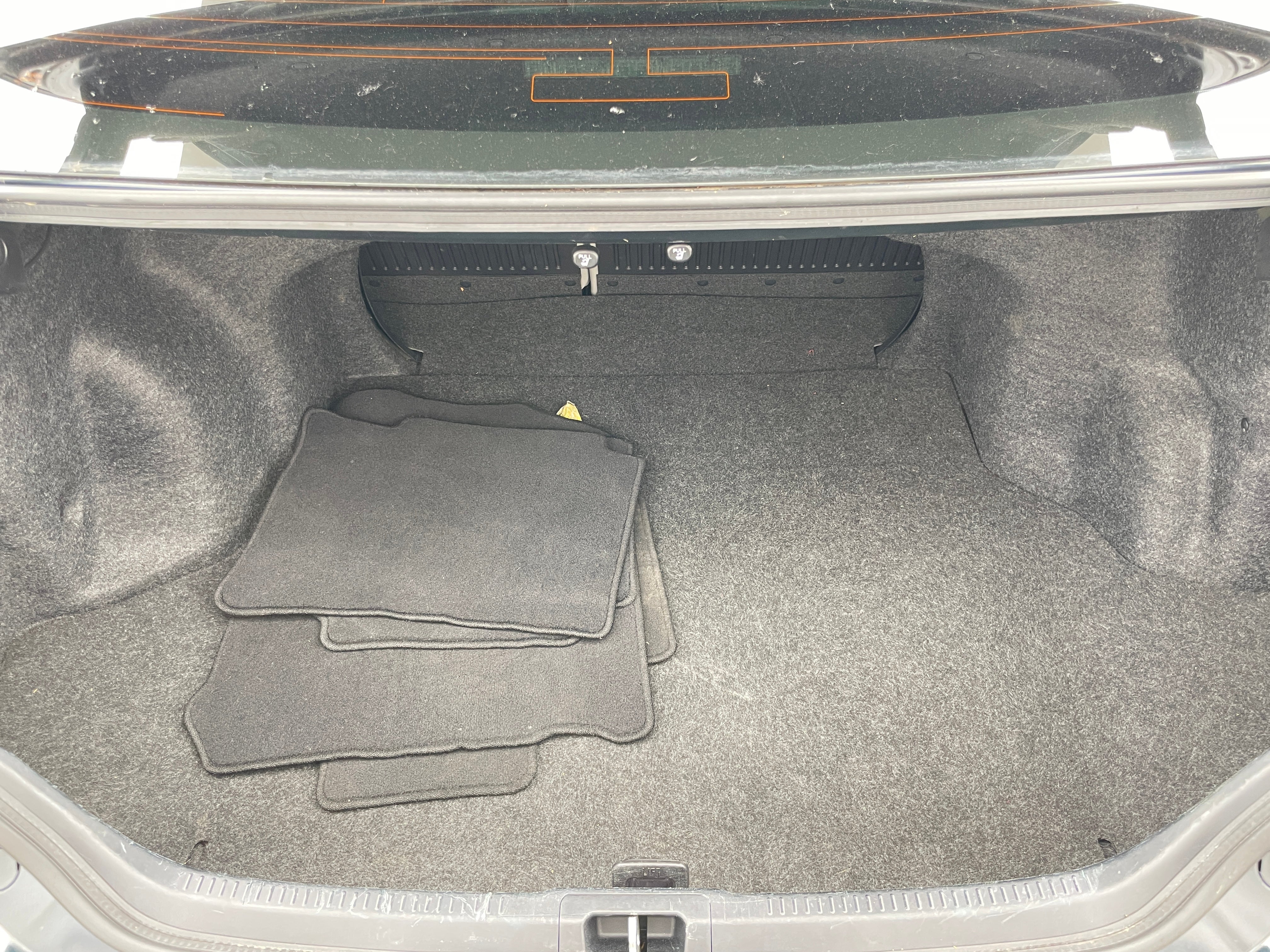 2016 Toyota Camry SE 7