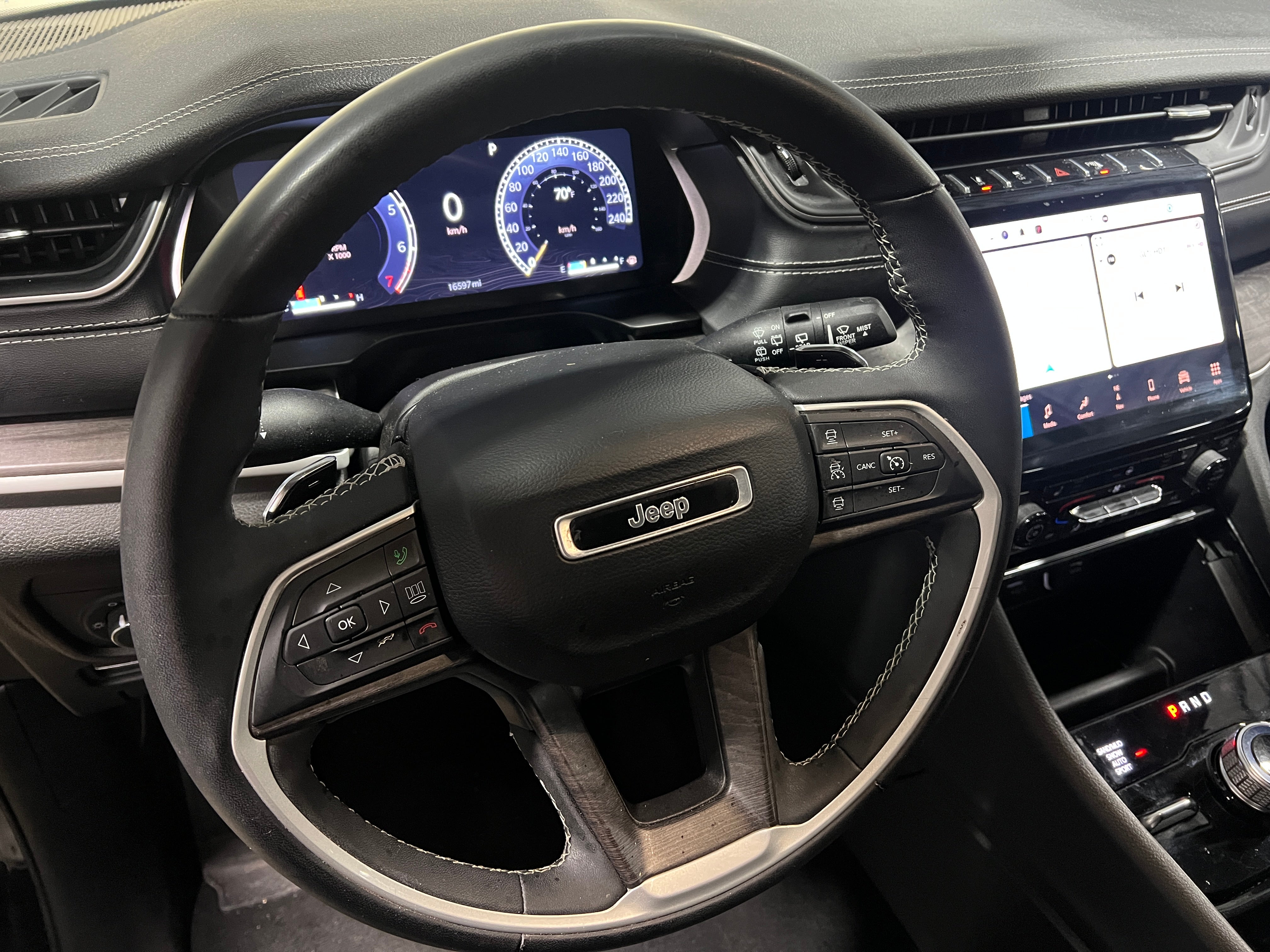 2023 Jeep Grand Cherokee L Limited Edition 4