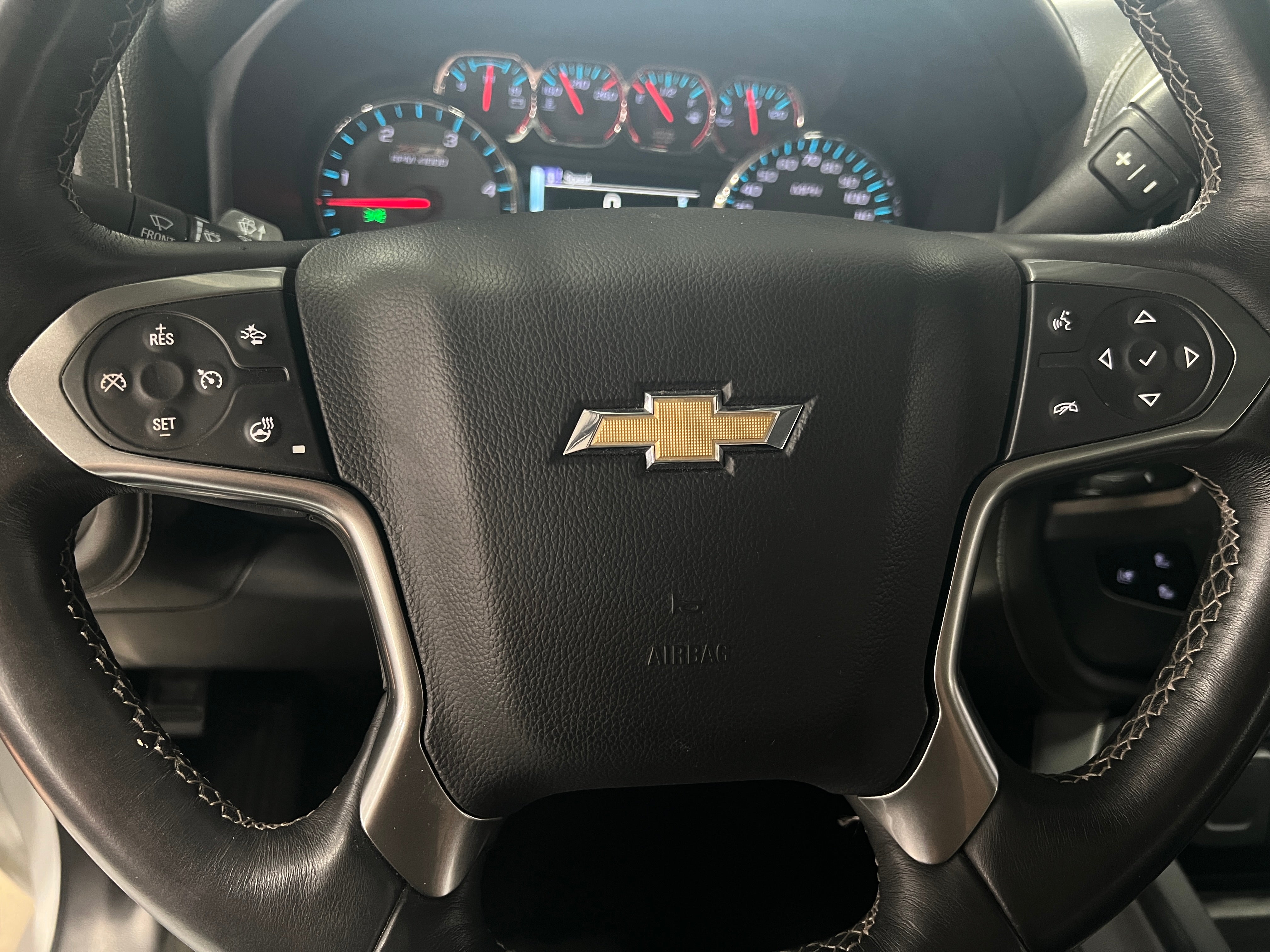 2016 Chevrolet Silverado 2500 LTZ 4