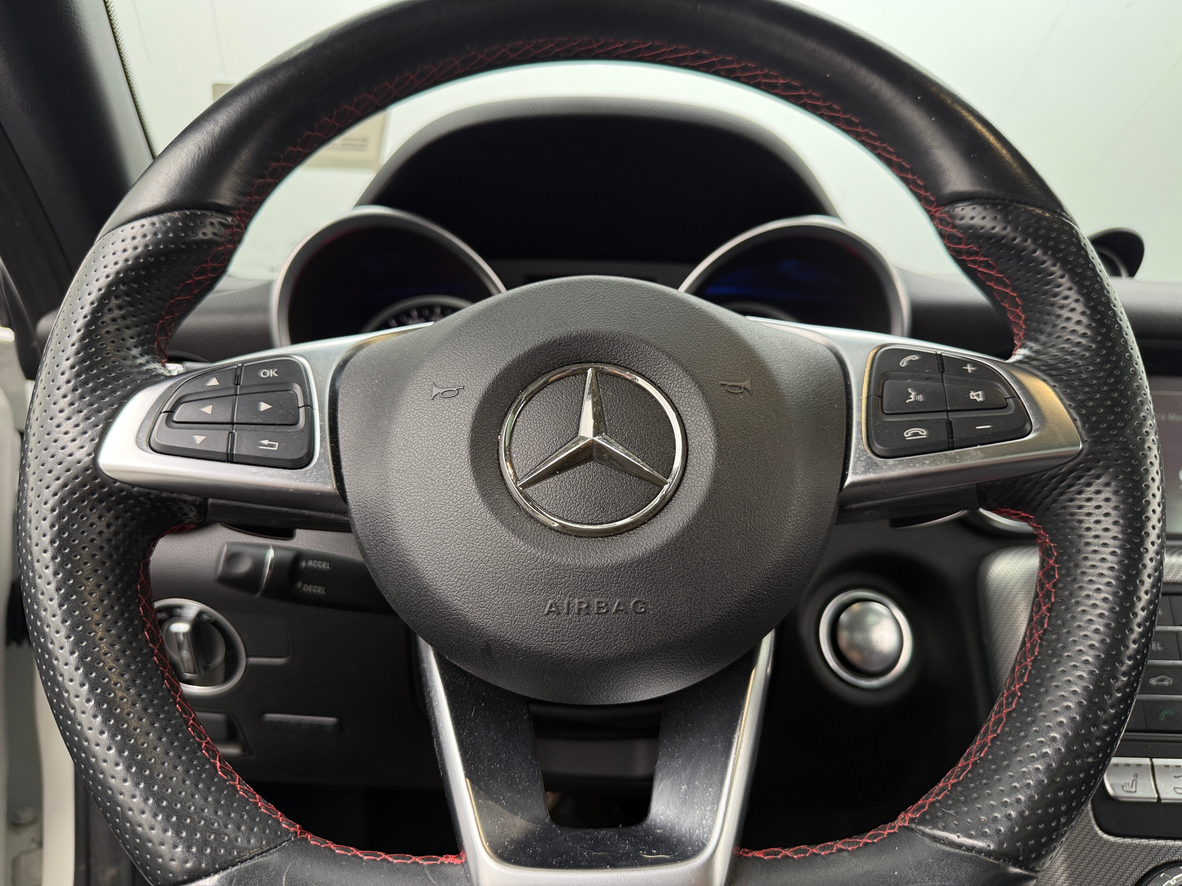 2017 Mercedes-Benz SLC 43 AMG 4