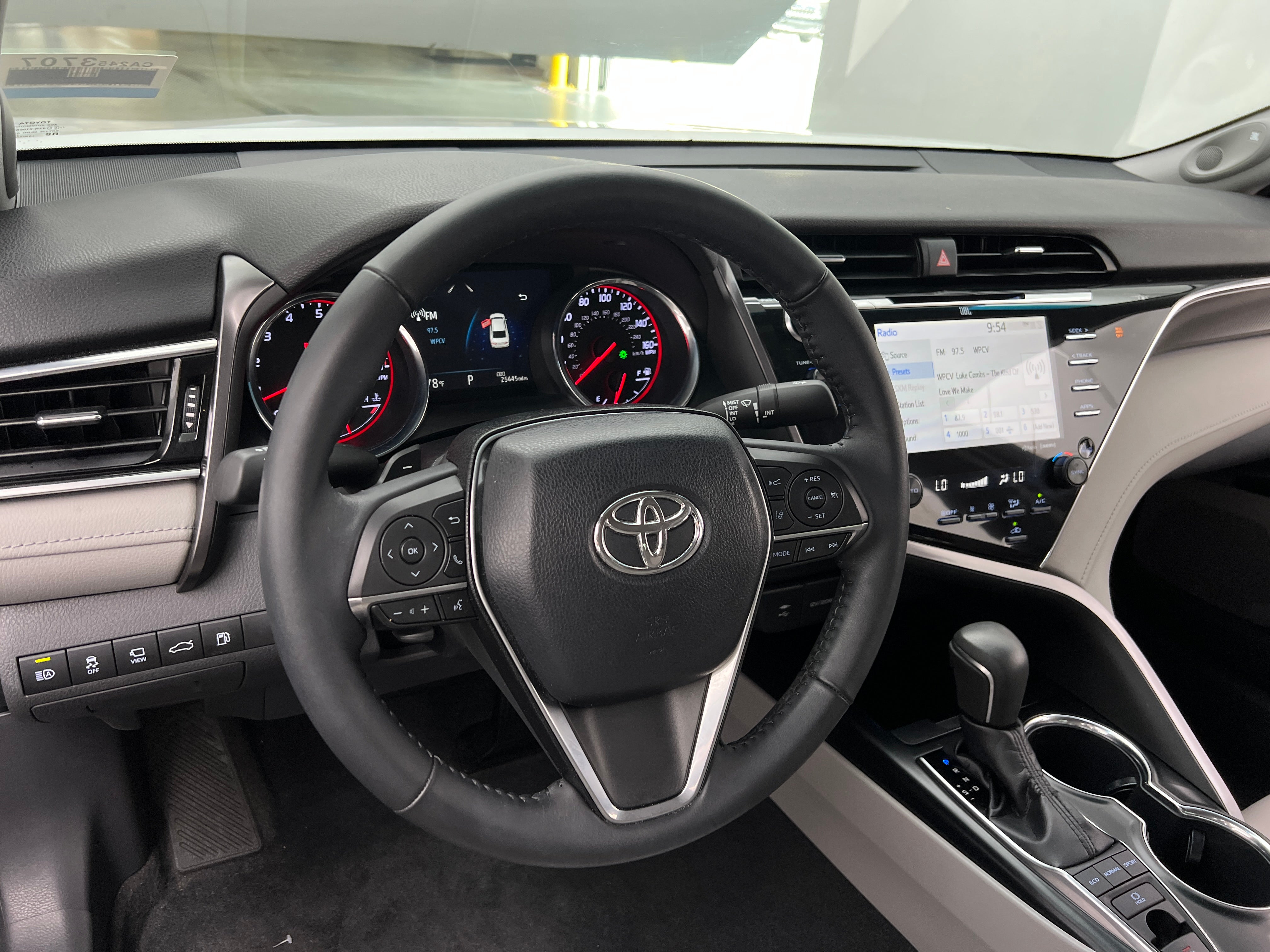 2018 Toyota Camry XSE 4