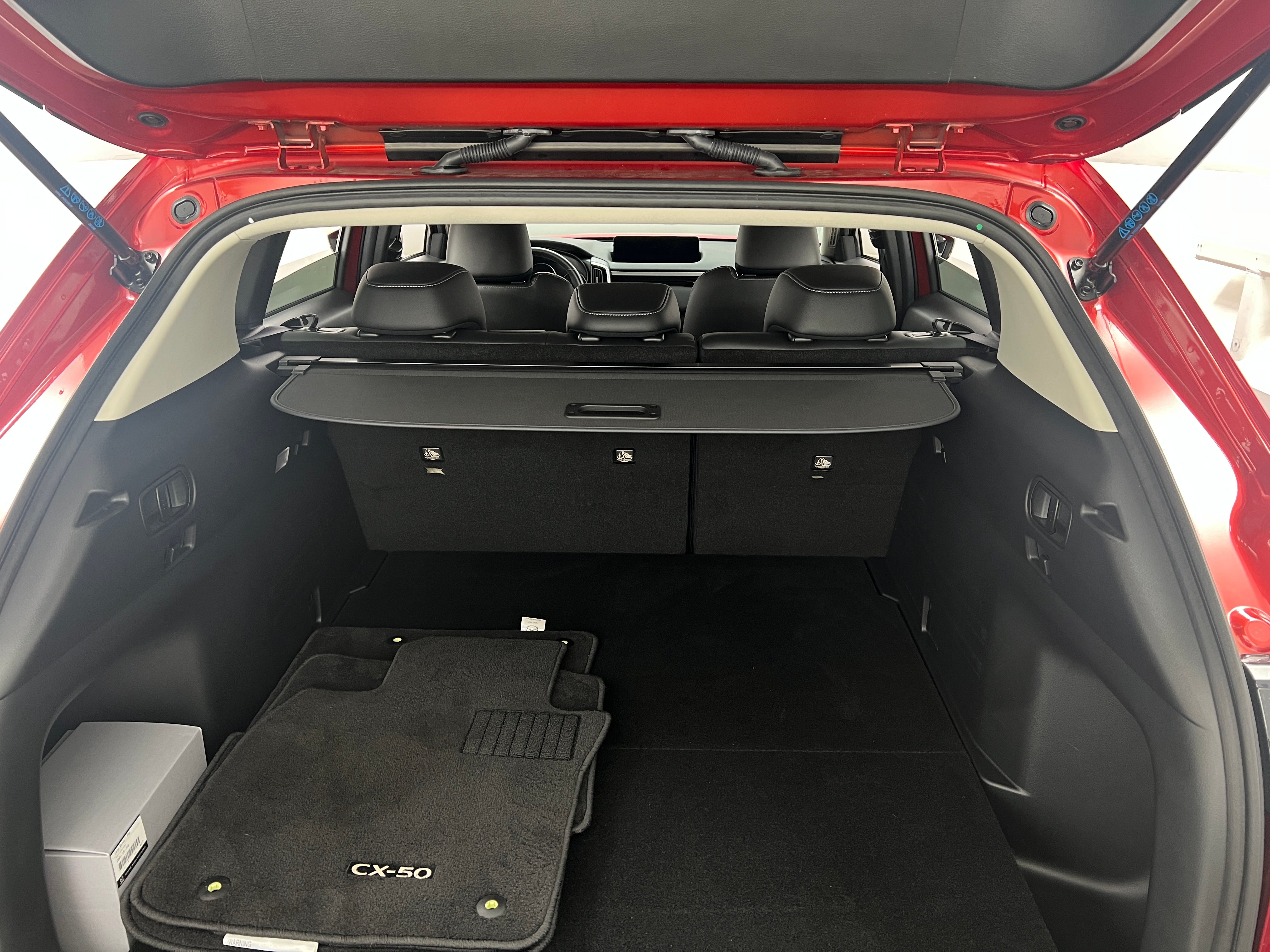 2024 Mazda CX-50 S Select 6