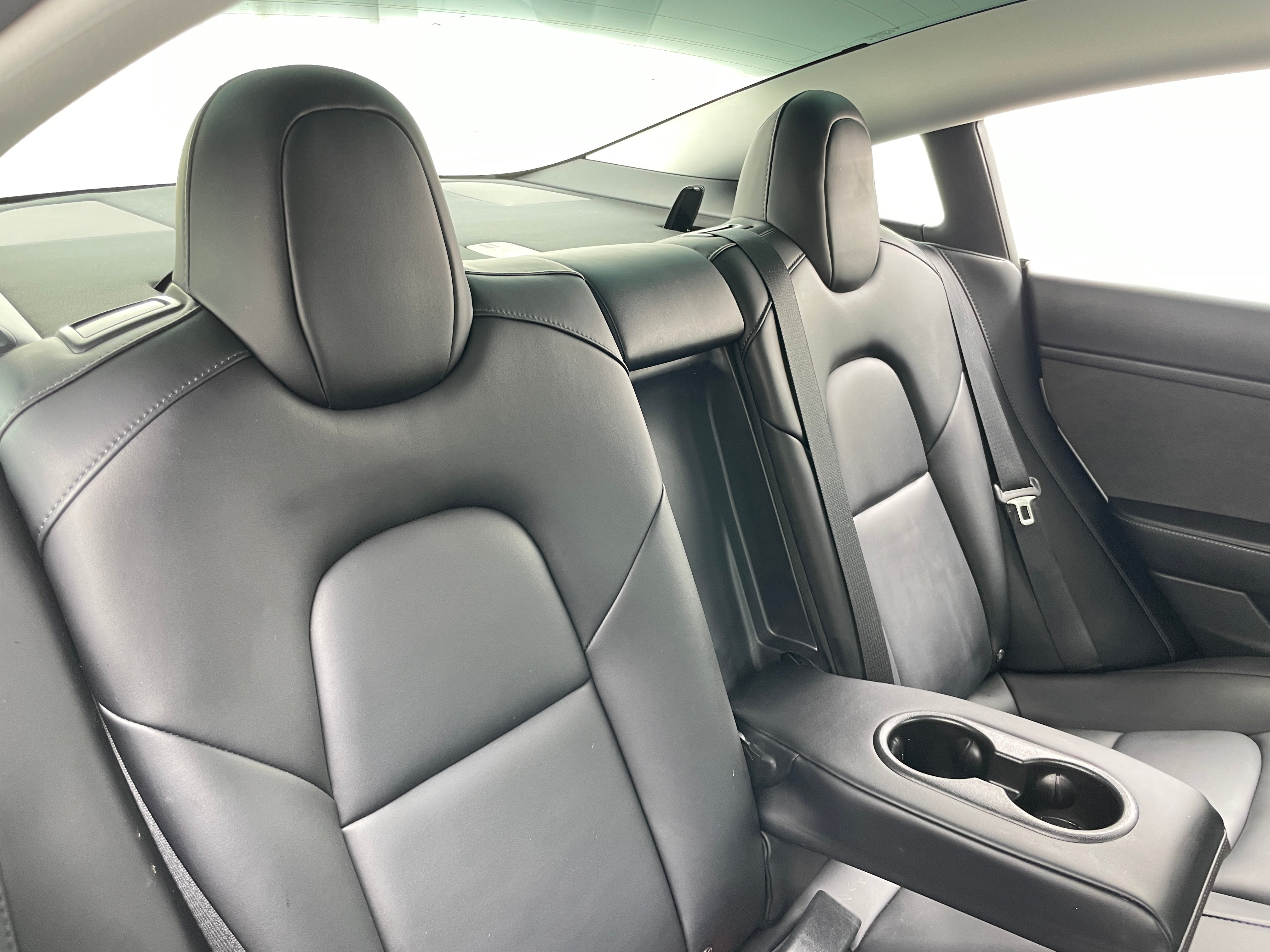 2022 Tesla Model 3 Long Range 4