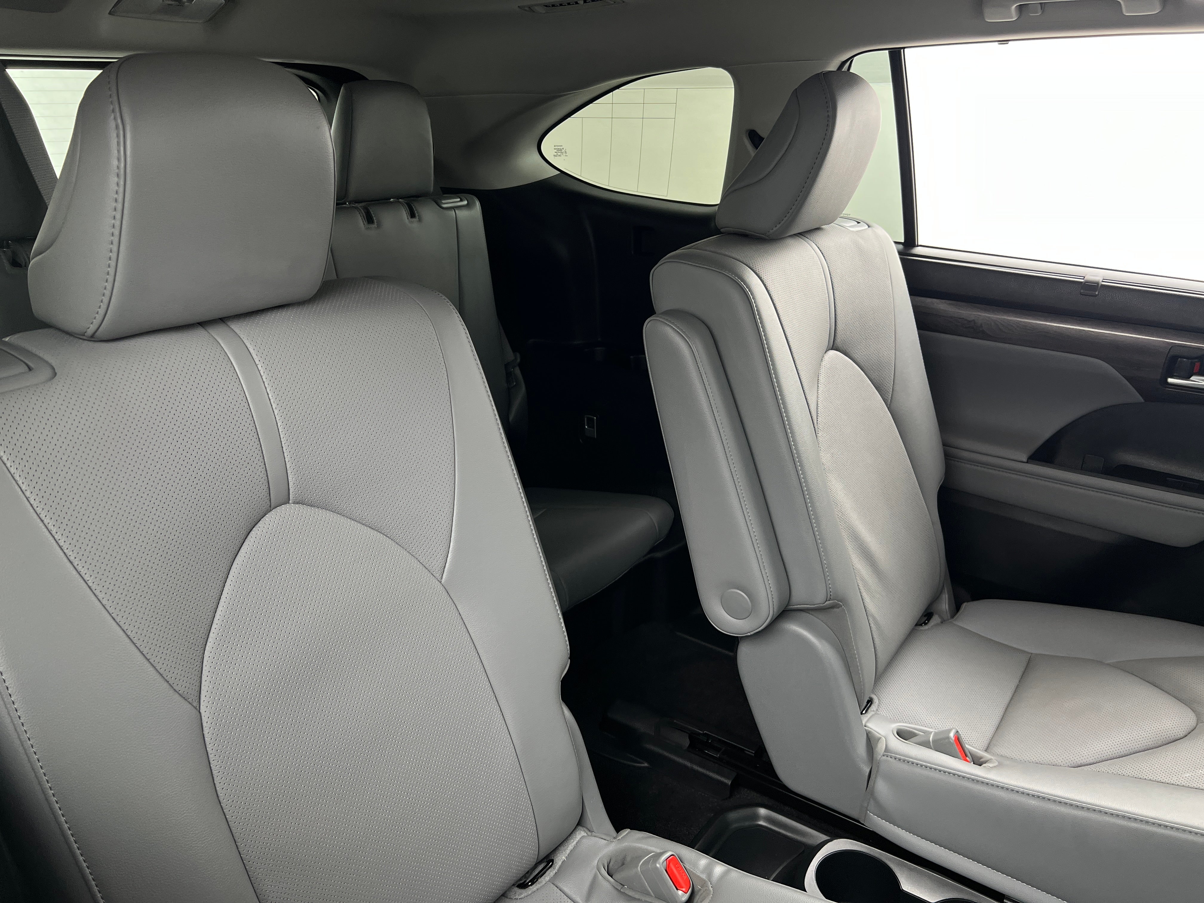 2023 Toyota Highlander Limited 5
