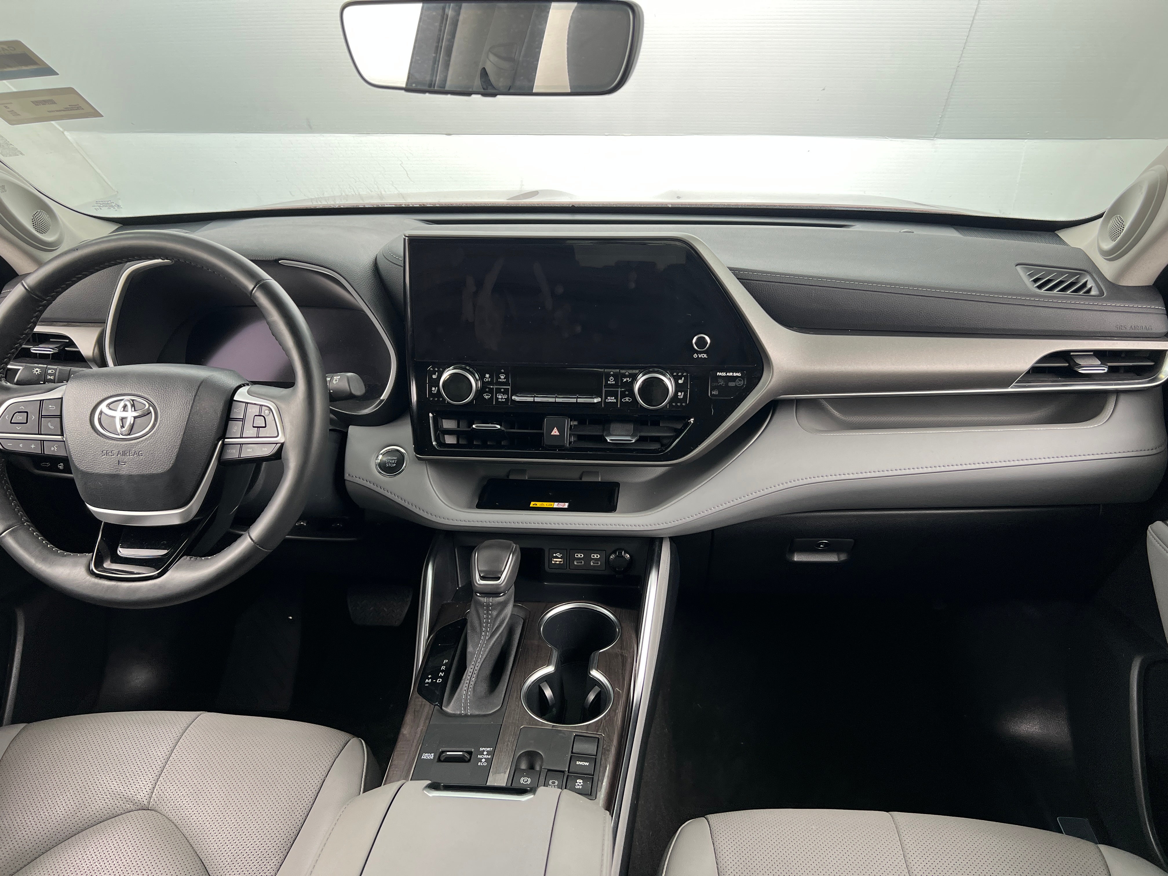 2023 Toyota Highlander Limited 2