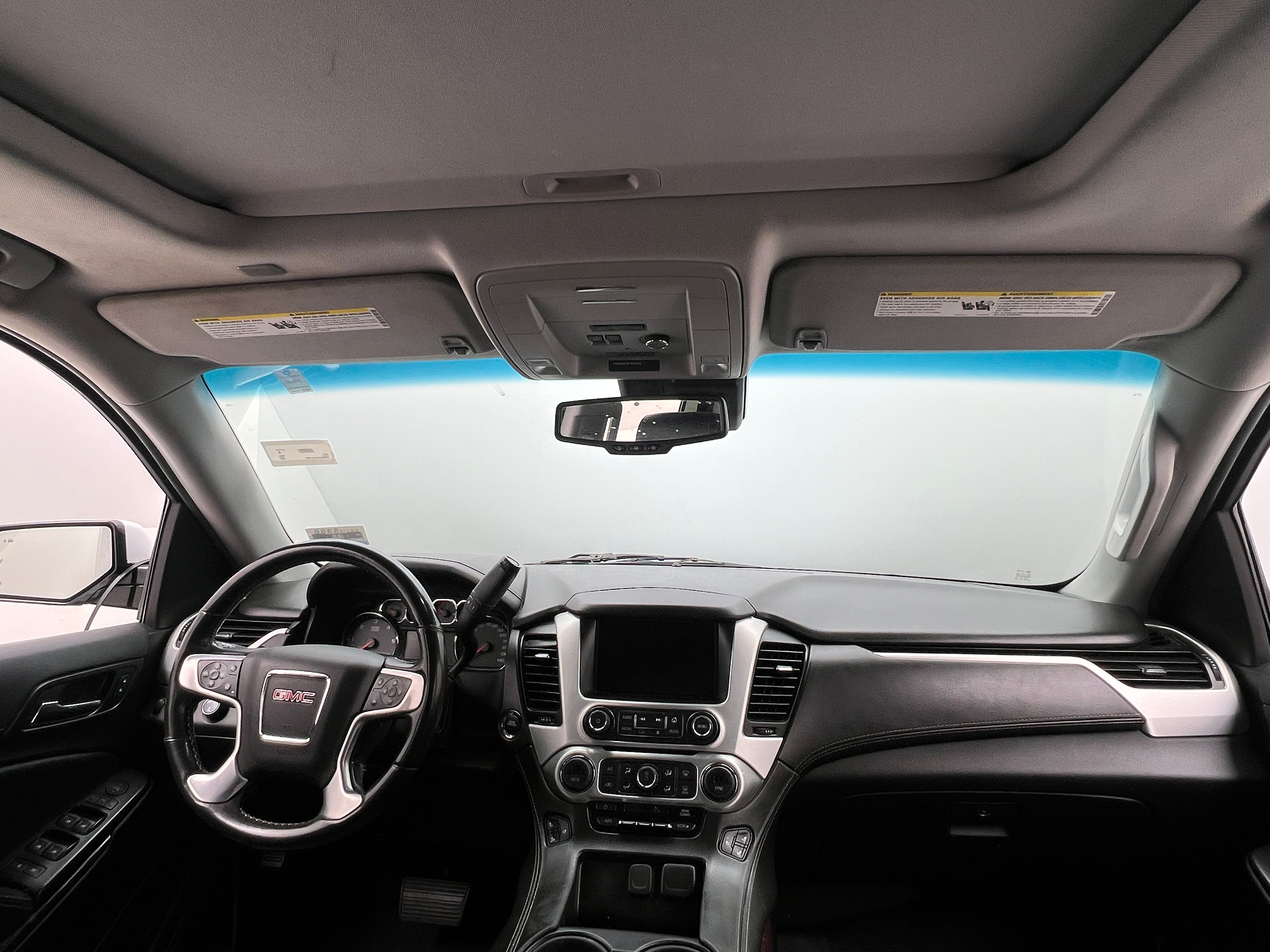 2020 GMC Yukon SLT 2