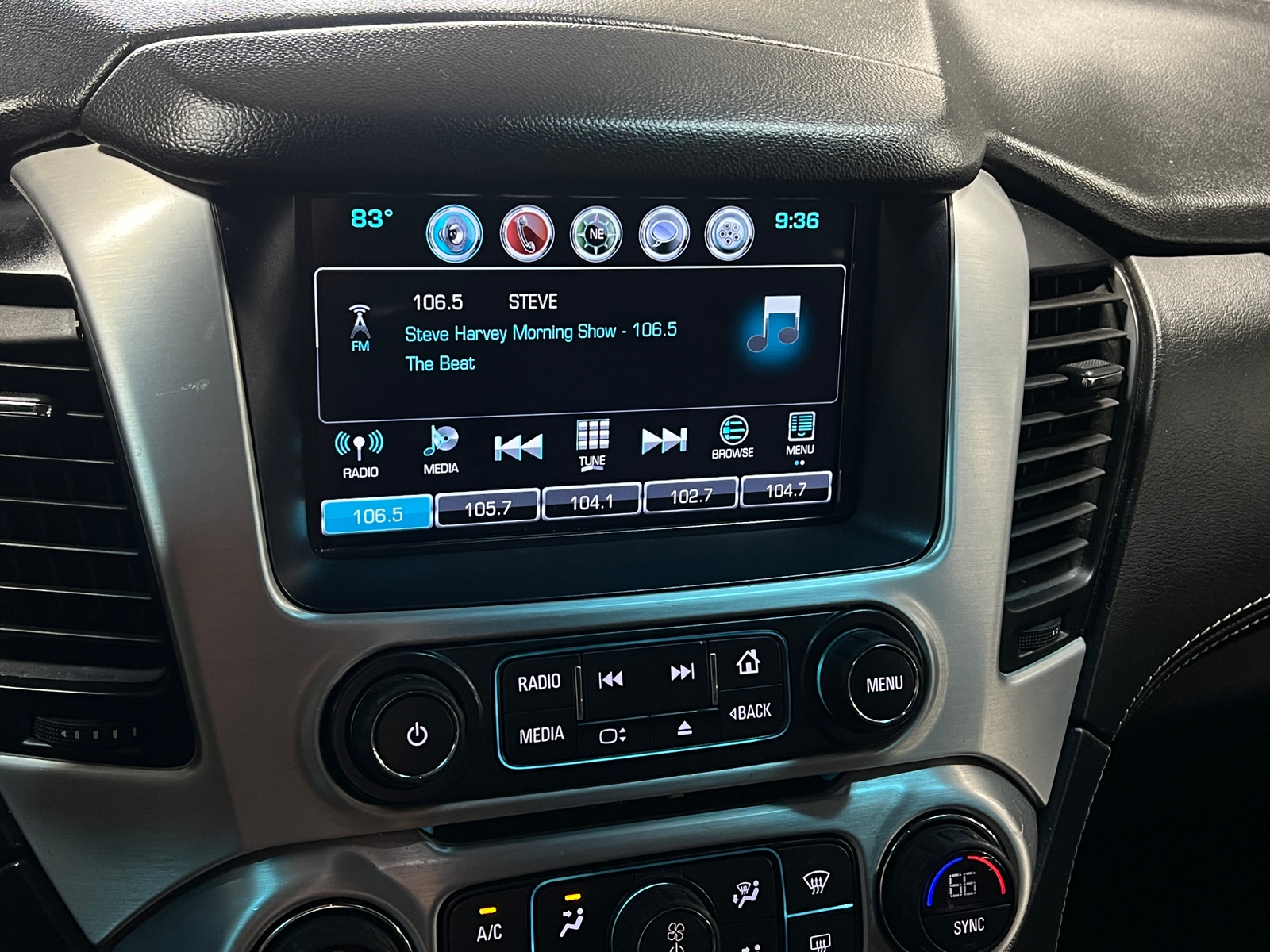 Thumbnail: 2020 GMC Yukon - 3