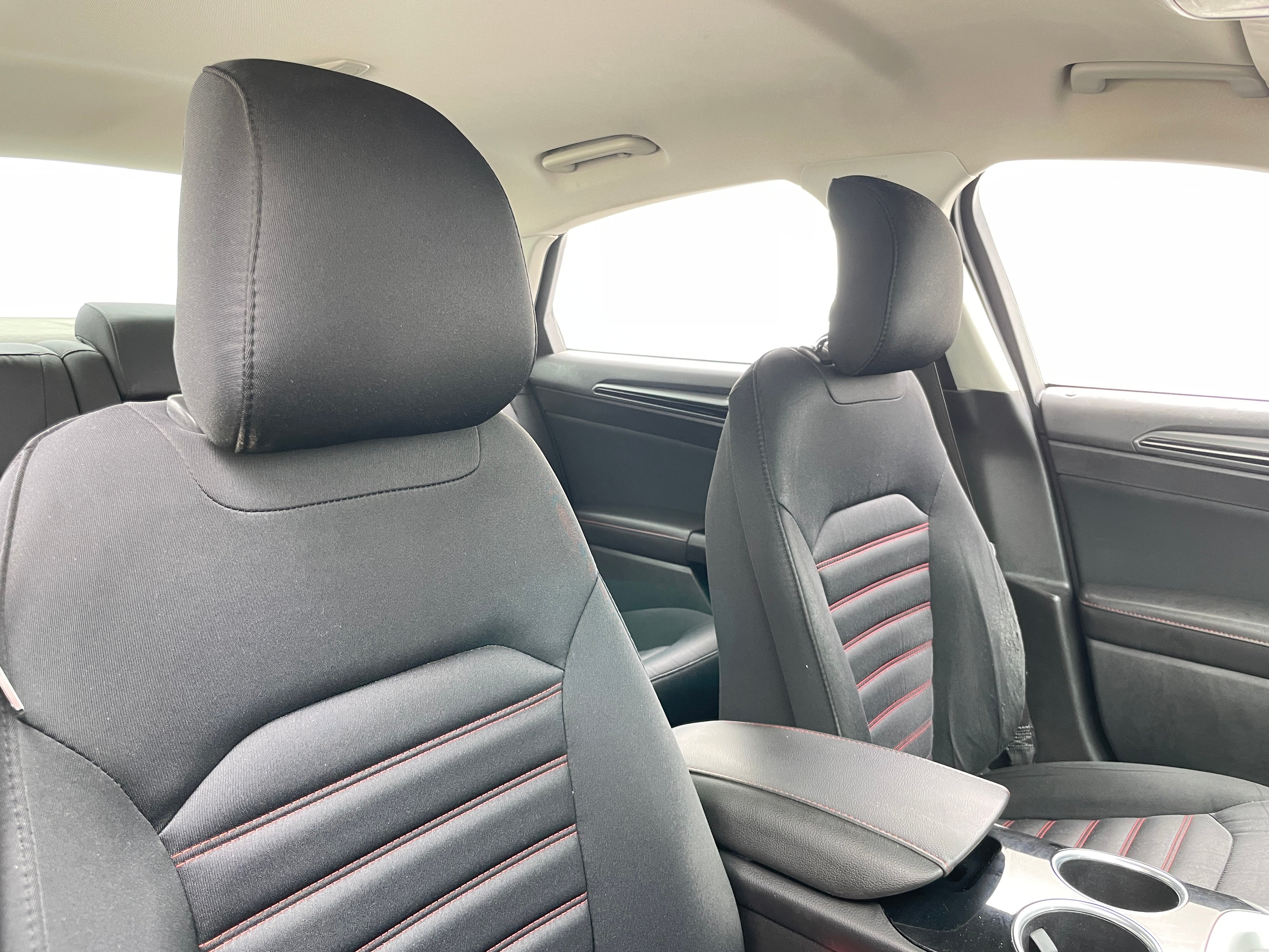 2014 Ford Fusion SE 2