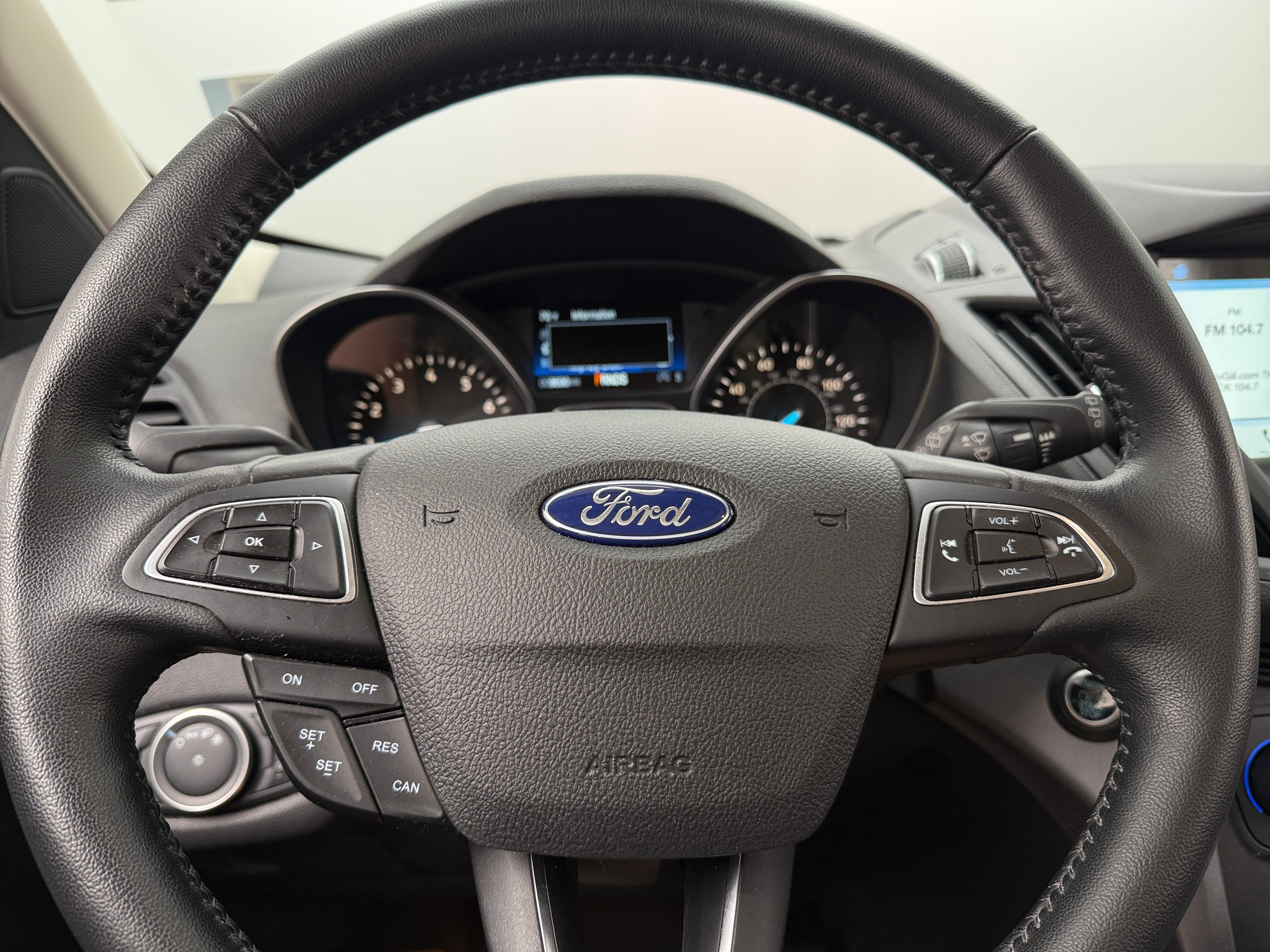 2019 Ford Escape SEL 4