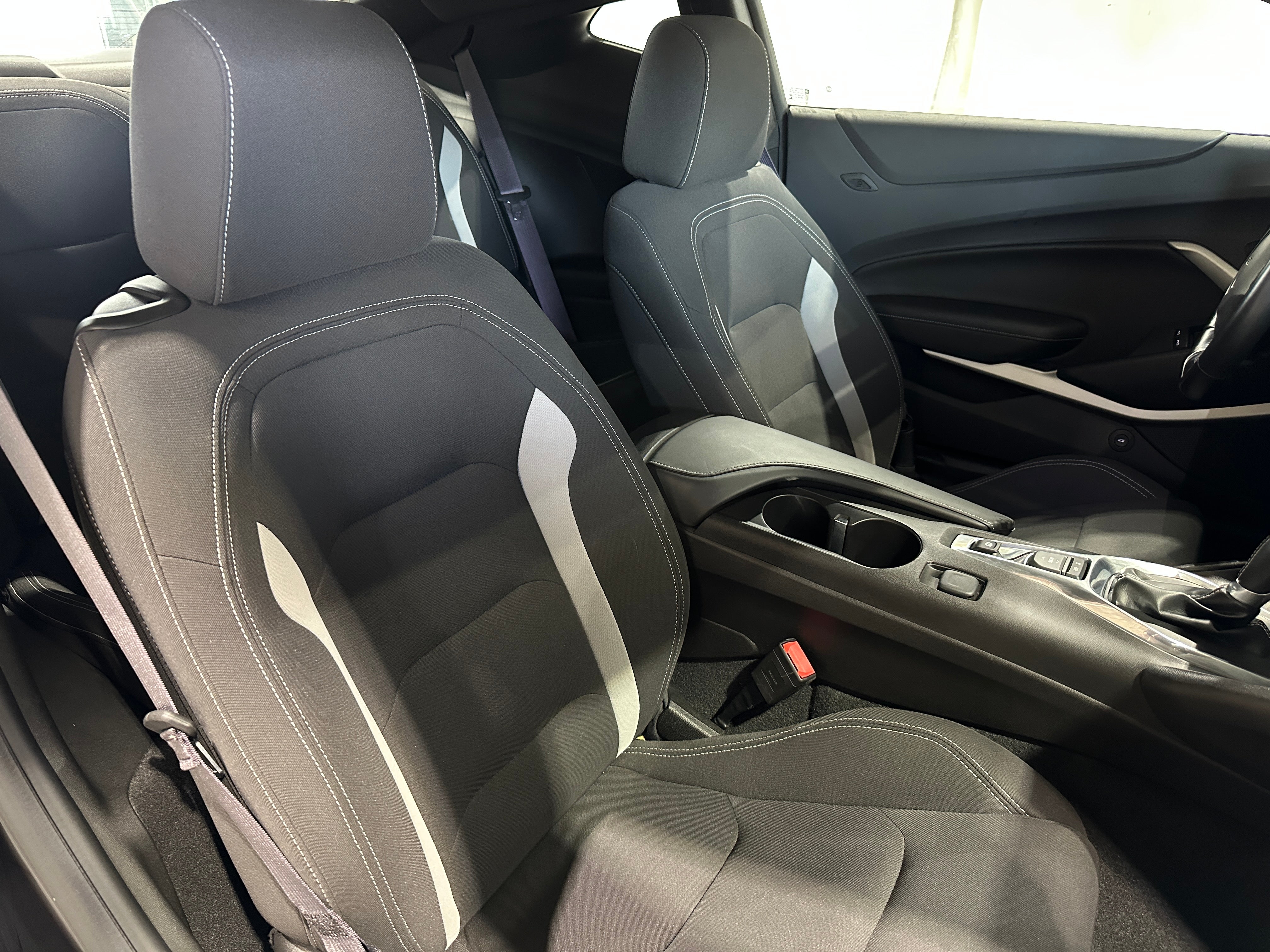 2017 Chevrolet Camaro LT 2