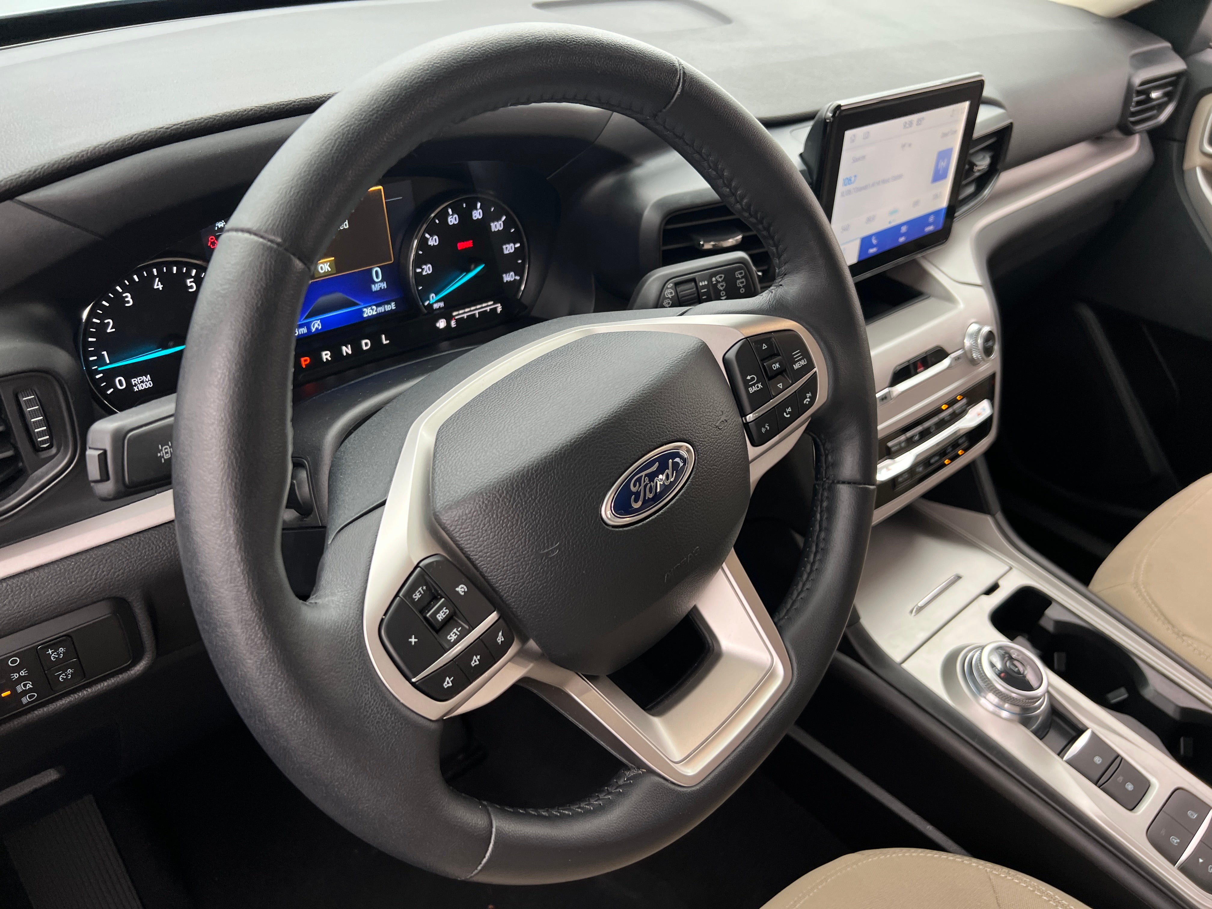 2024 Ford Explorer XLT 5