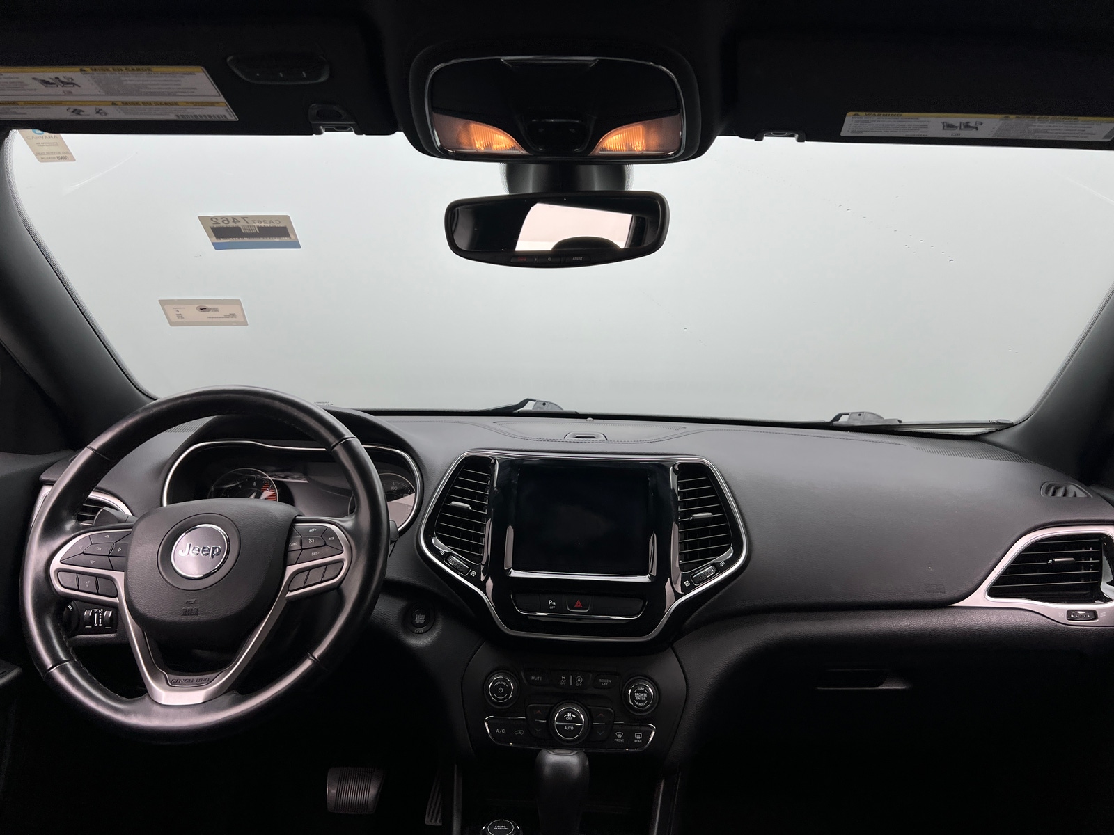 Thumbnail: 2019 Jeep Cherokee - 2