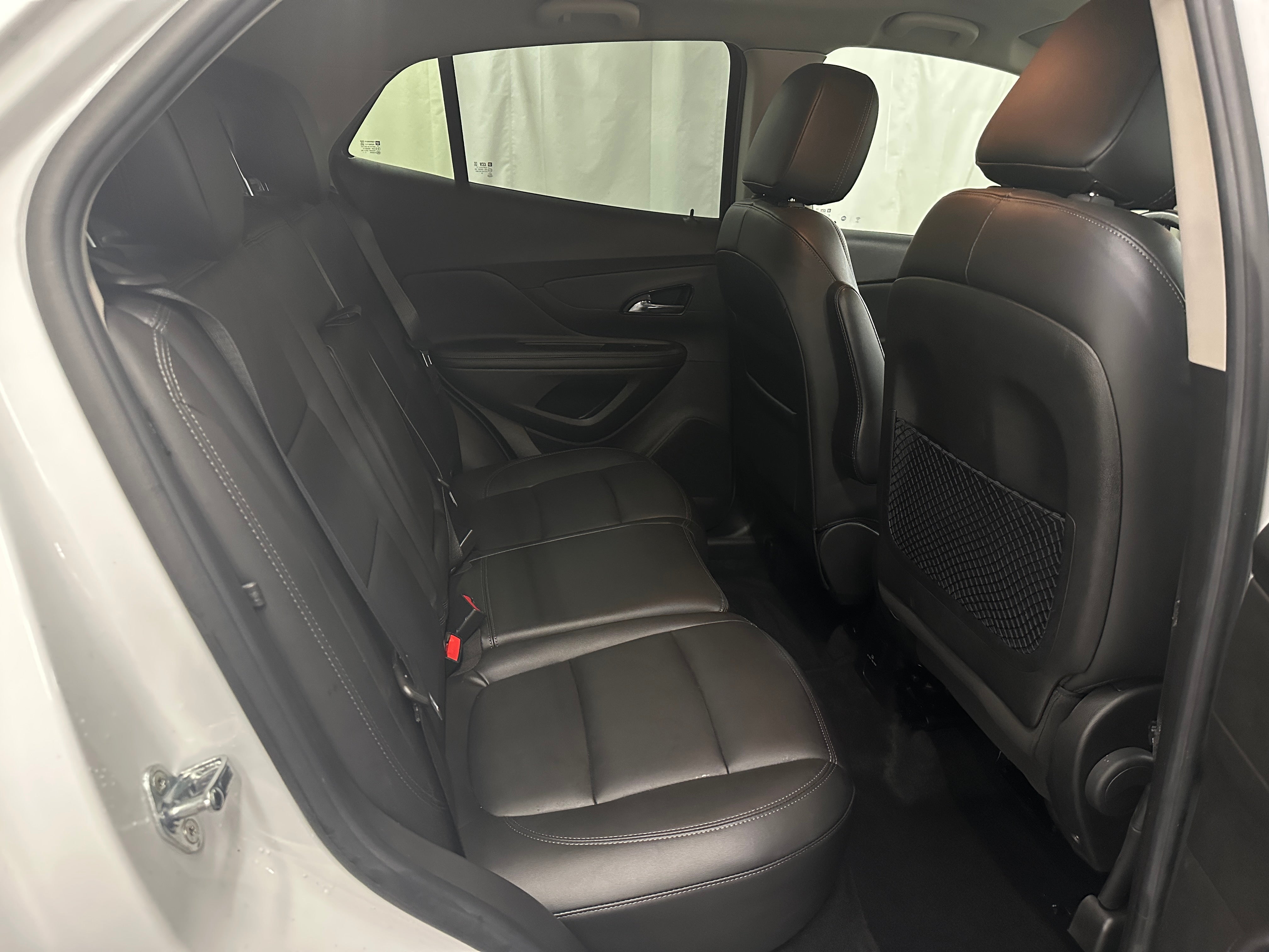2020 Buick Encore Essence 5