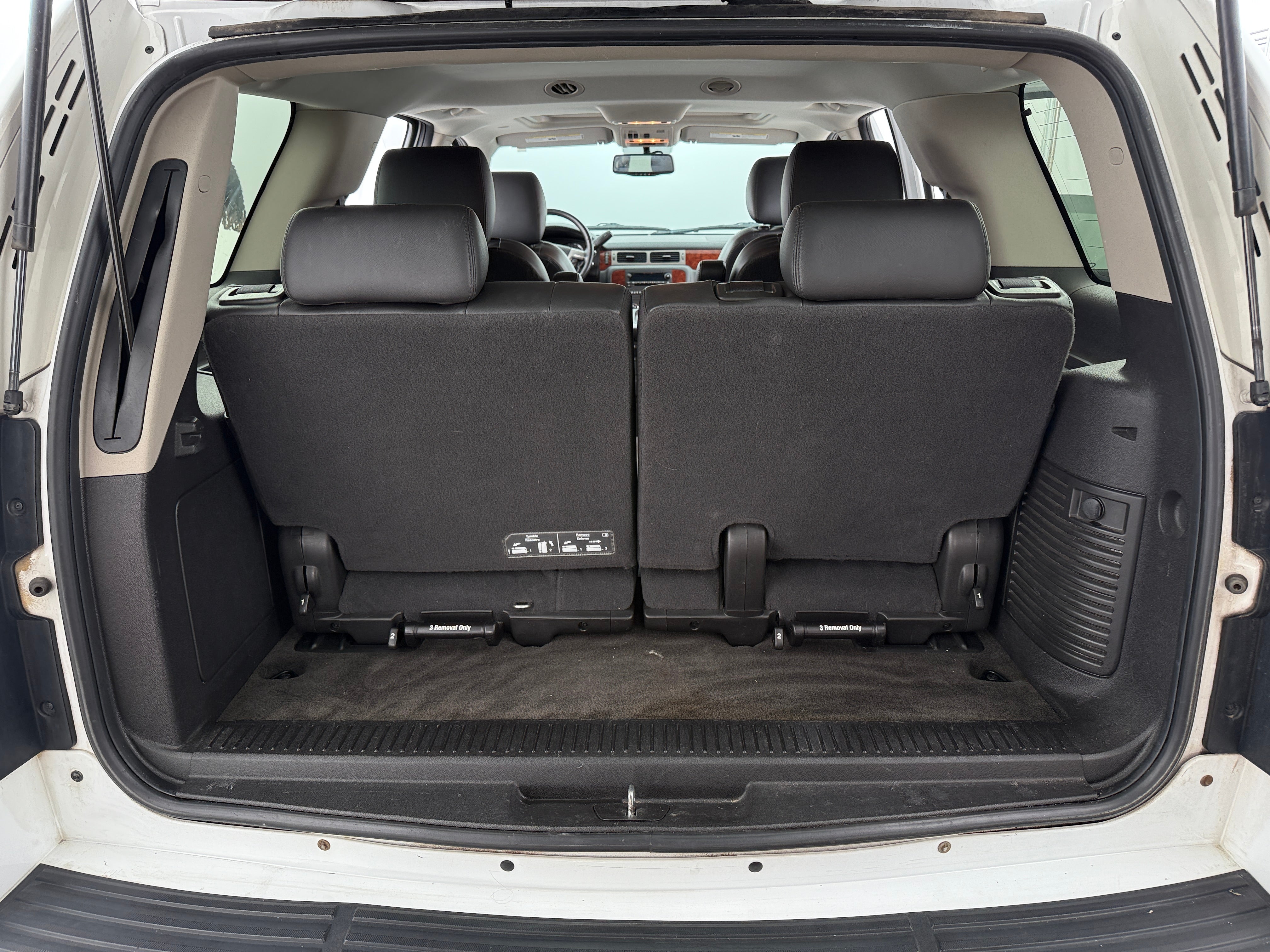 2011 Chevrolet Tahoe LT 6