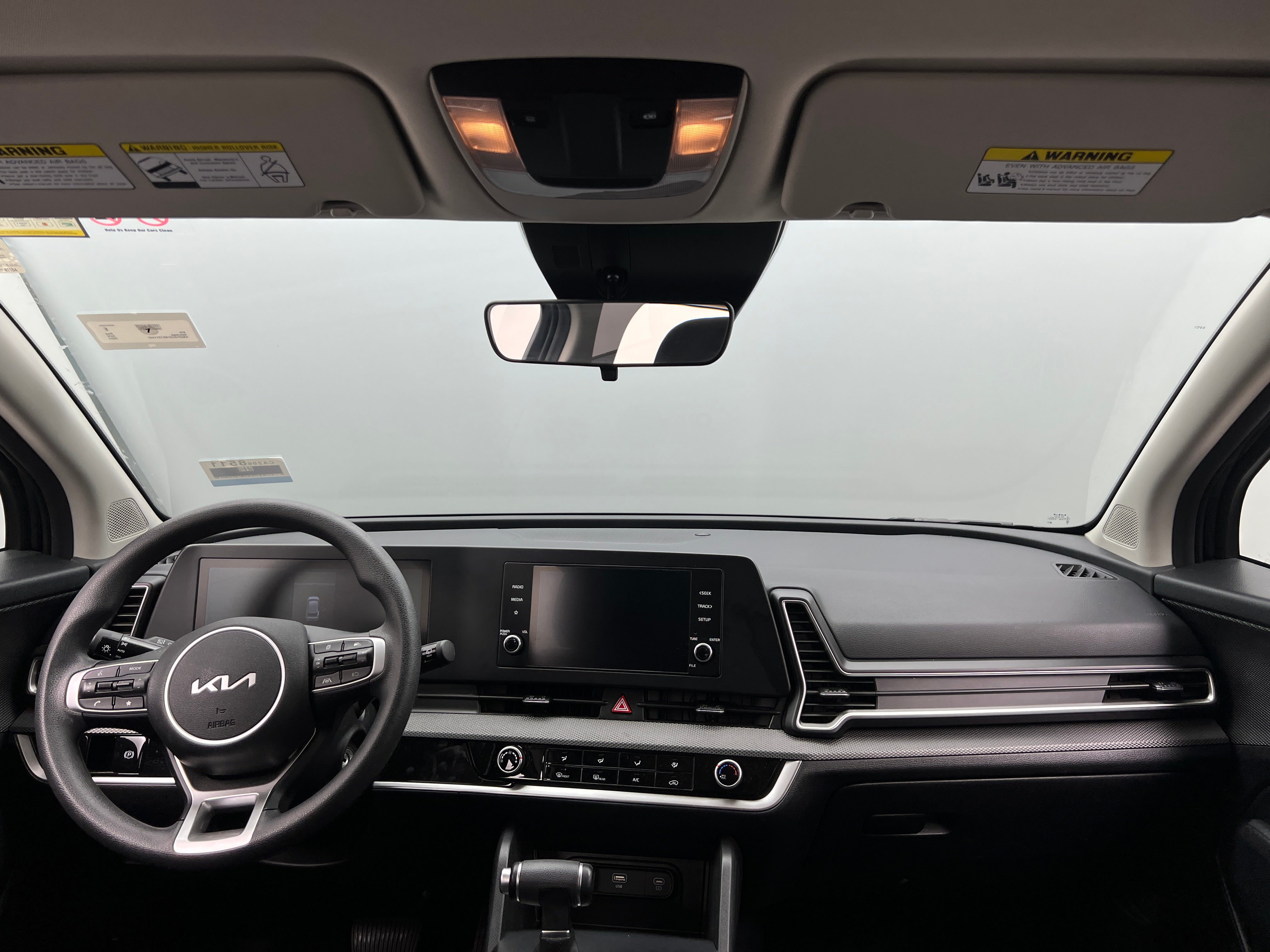 2024 Kia Sportage LX 3