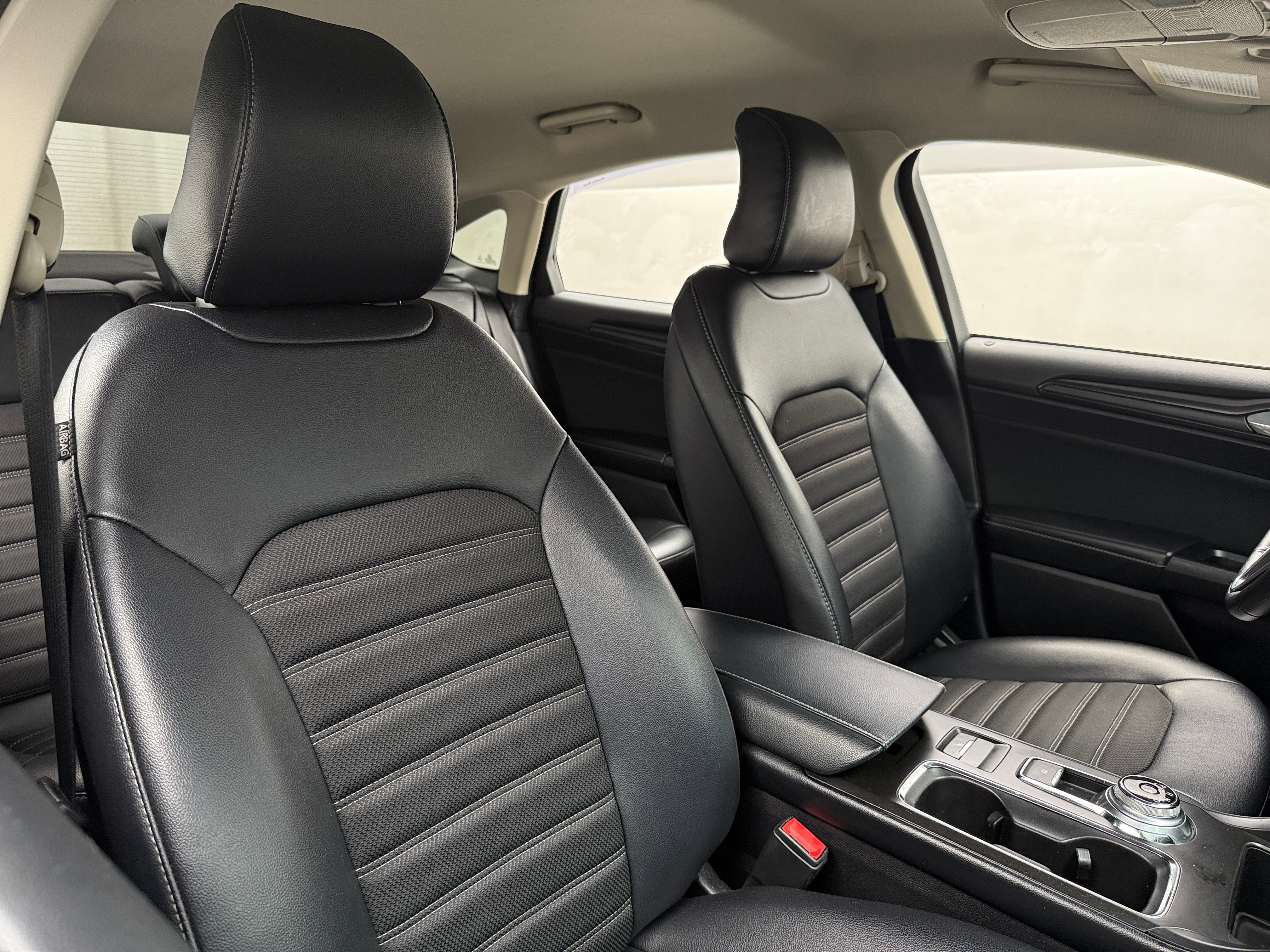 2018 Ford Fusion SE 2
