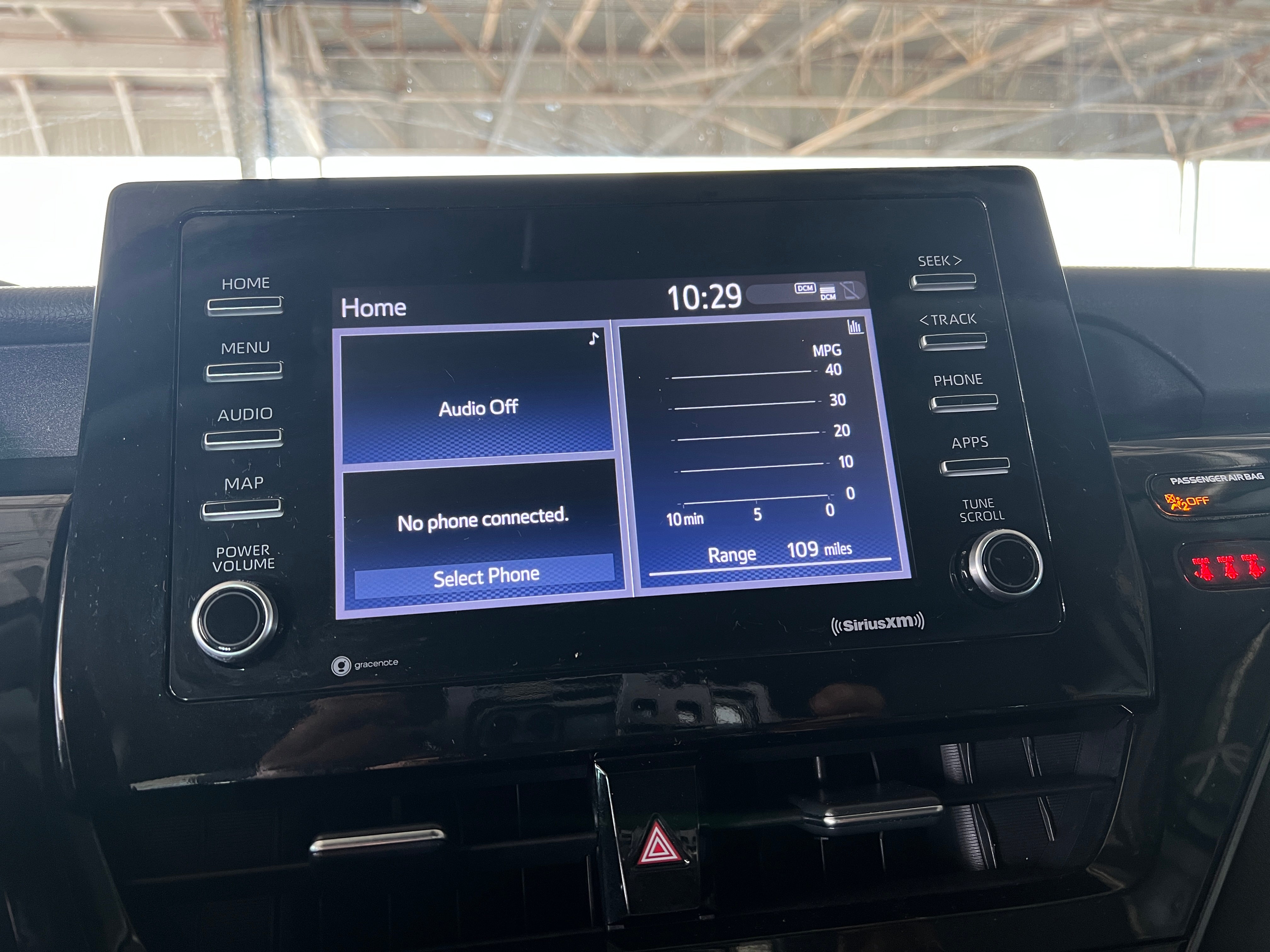 2023 Toyota Camry SE 3