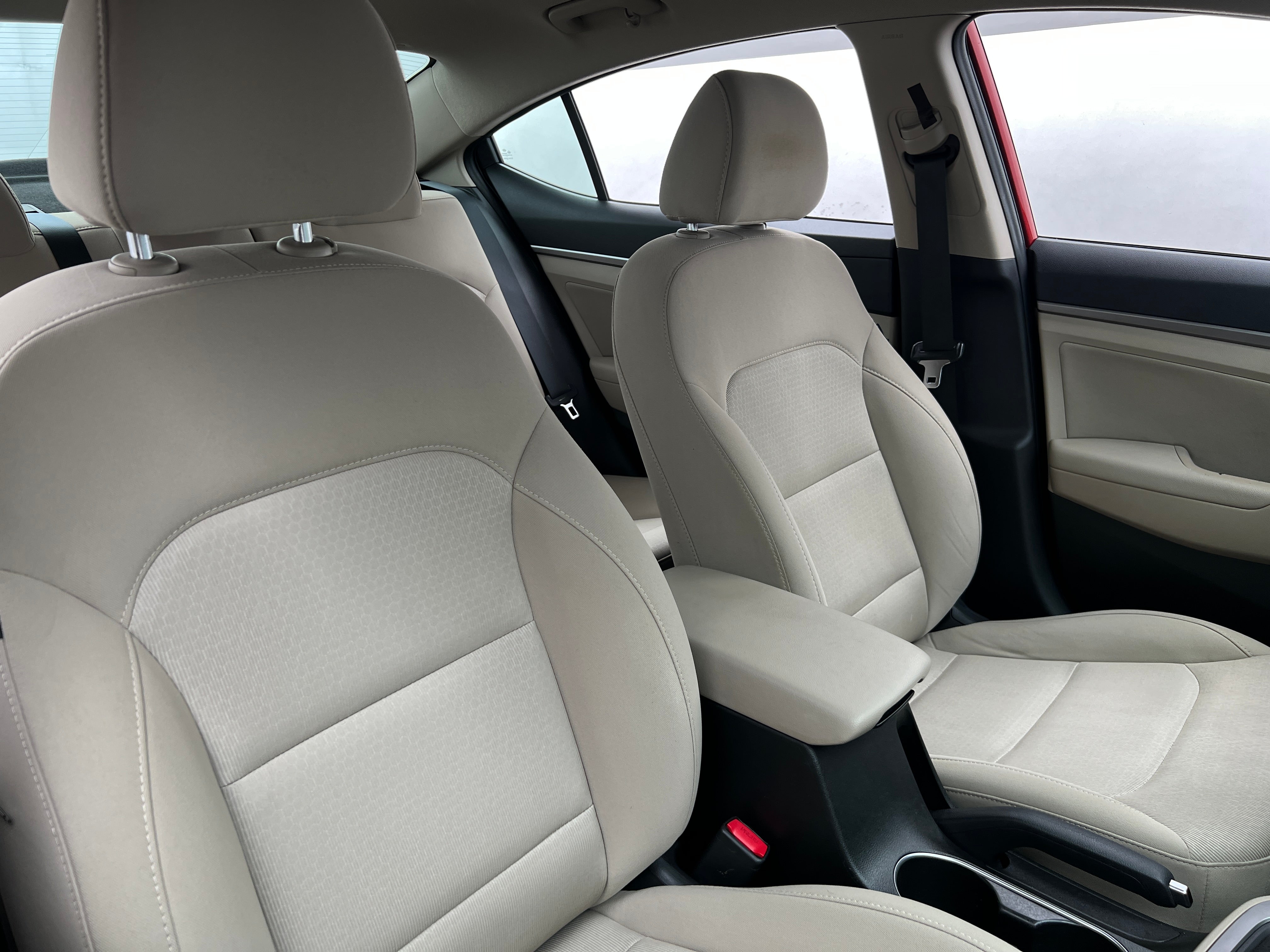 2018 Hyundai Elantra SEL 2