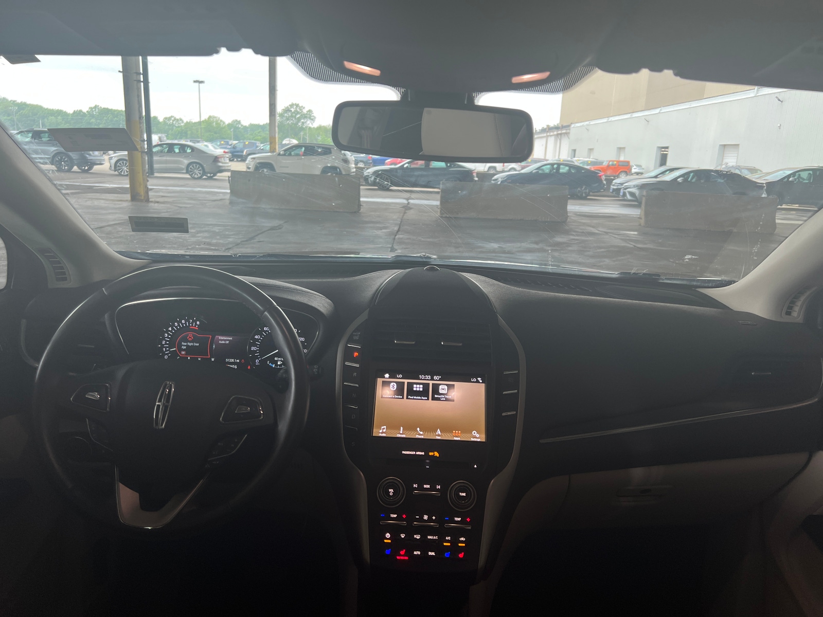 Thumbnail: 2019 Lincoln MKC - 2