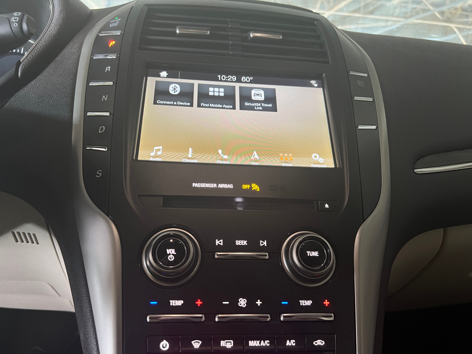 Thumbnail: 2019 Lincoln MKC - 3