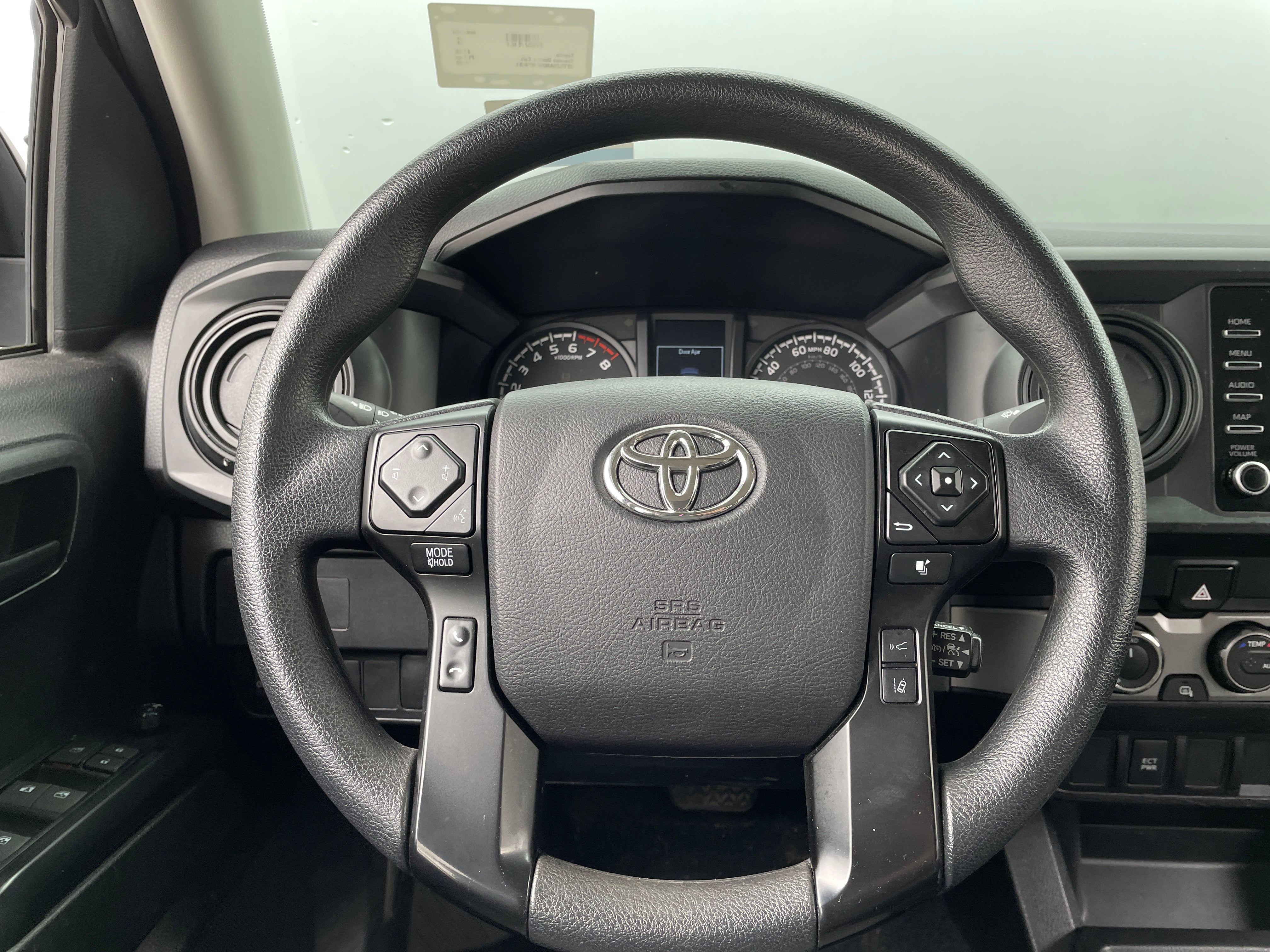 2022 Toyota Tacoma SR5 5