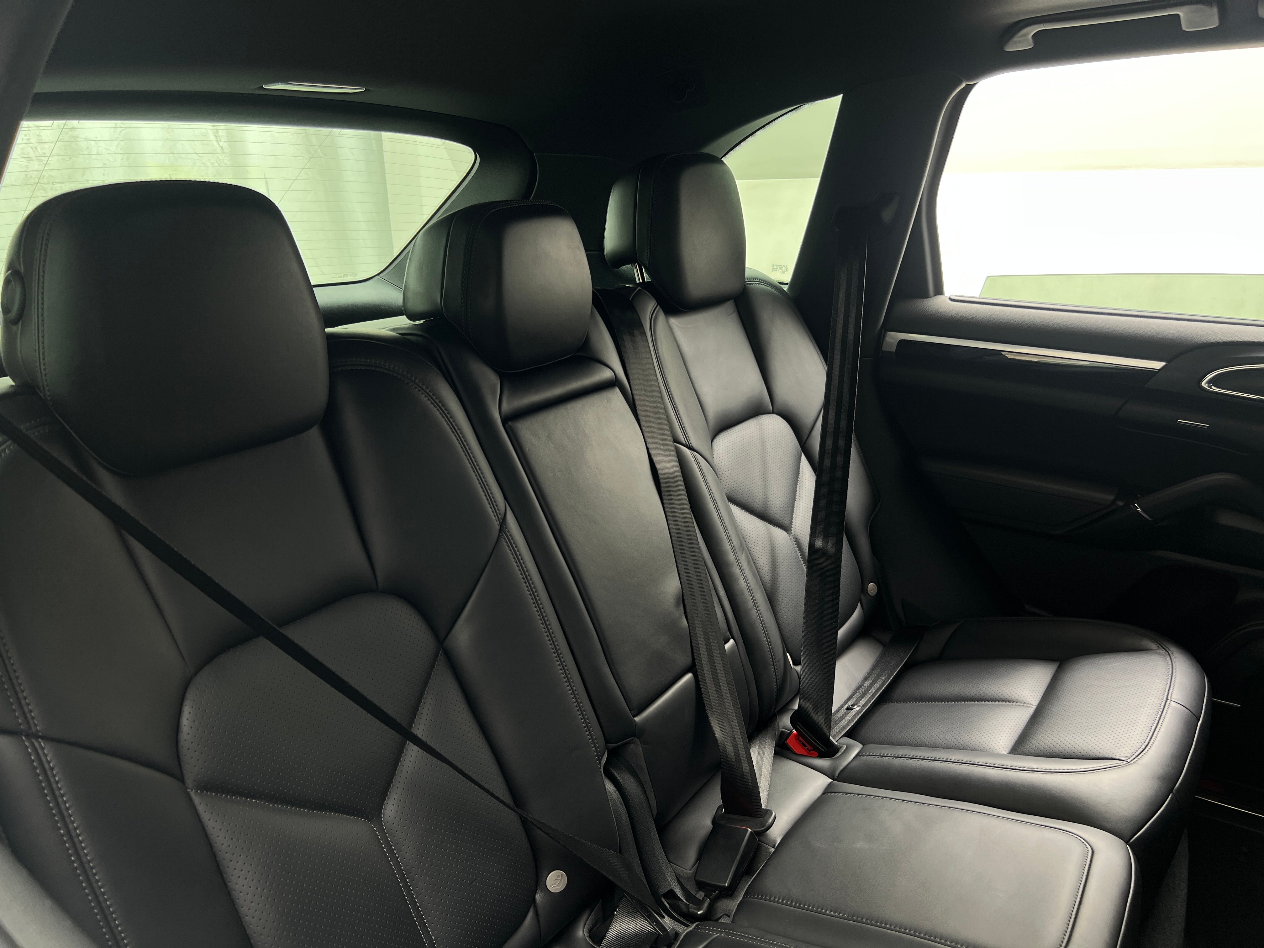 2016 Porsche Cayenne Base 5