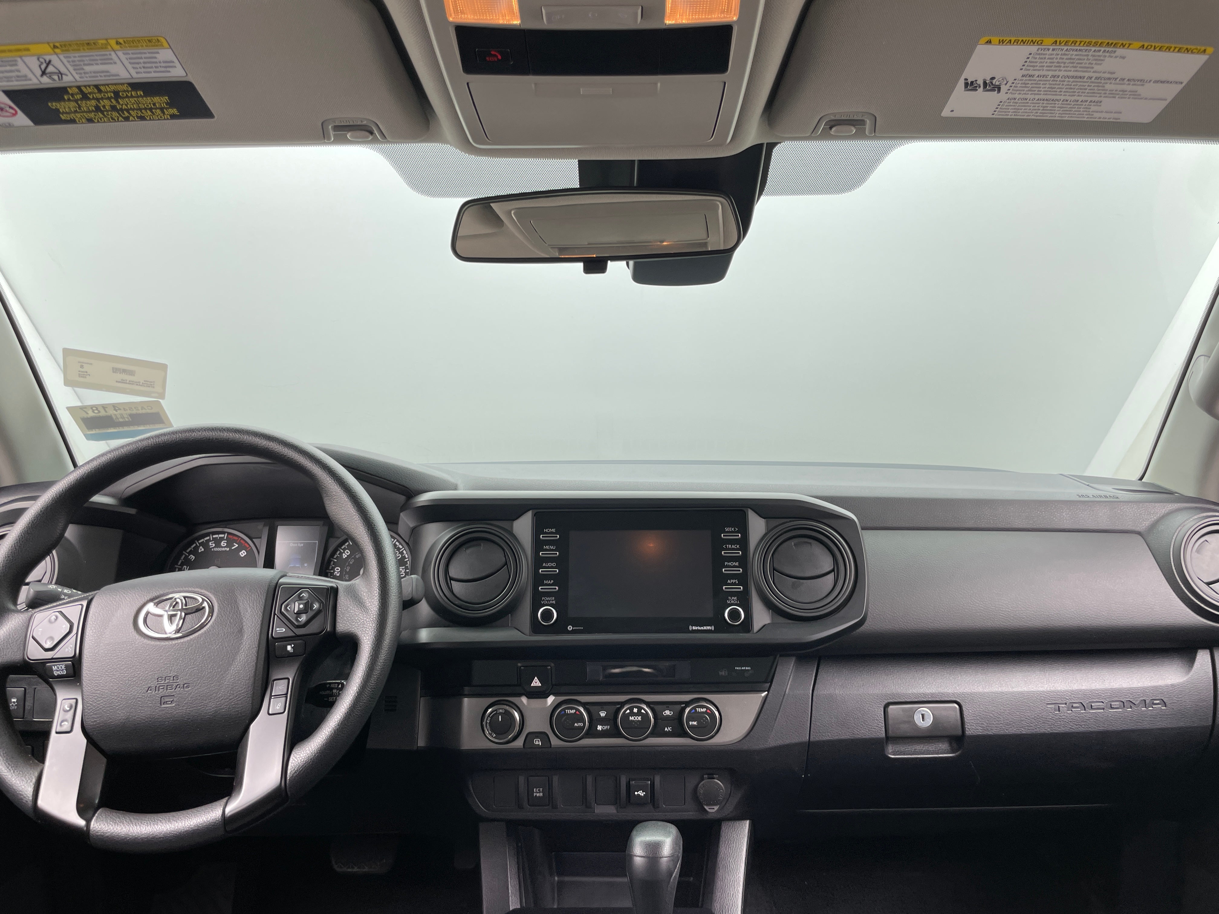 2022 Toyota Tacoma SR5 3
