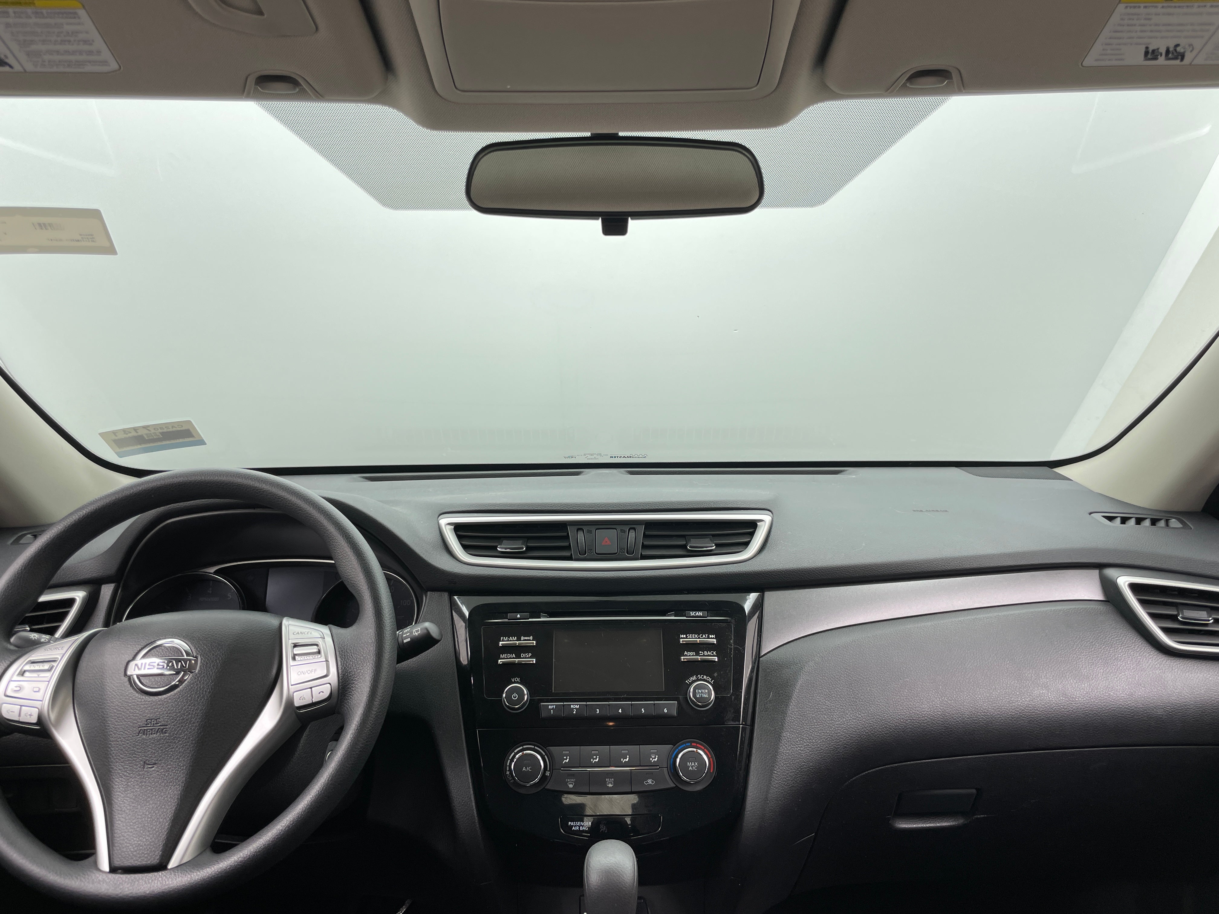 2015 Nissan Rogue S 3