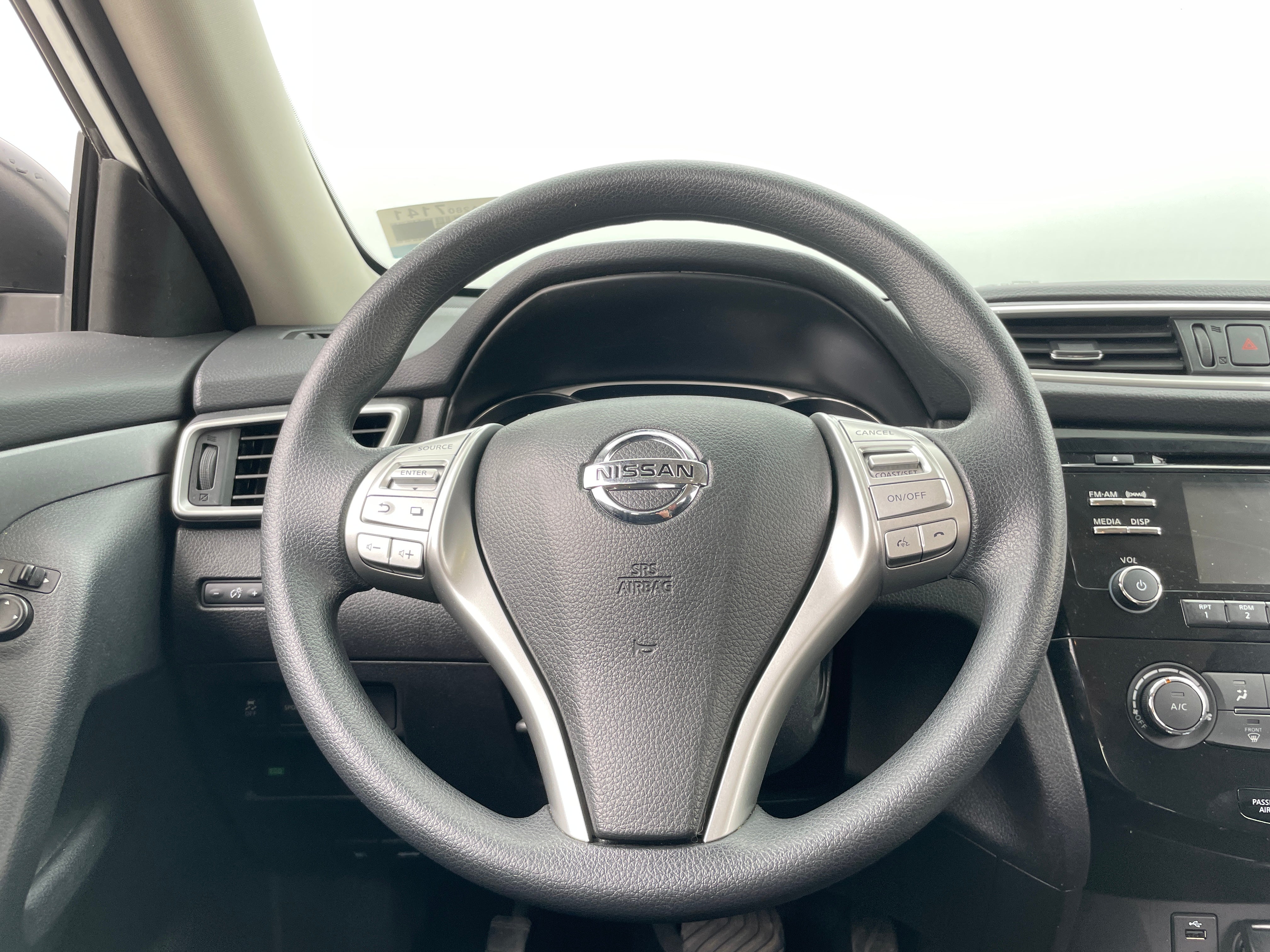 2015 Nissan Rogue S 5