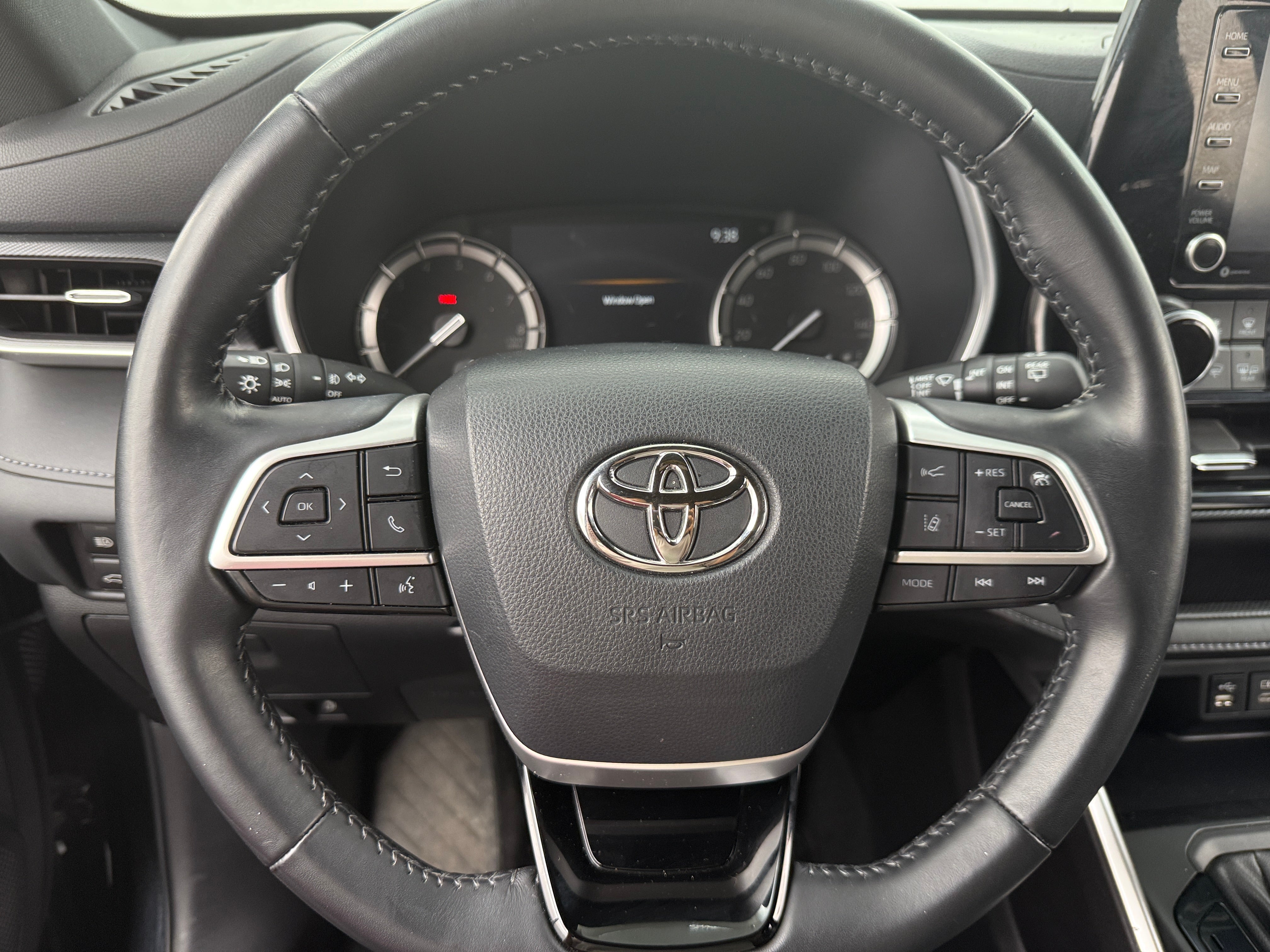 2022 Toyota Highlander XSE 4