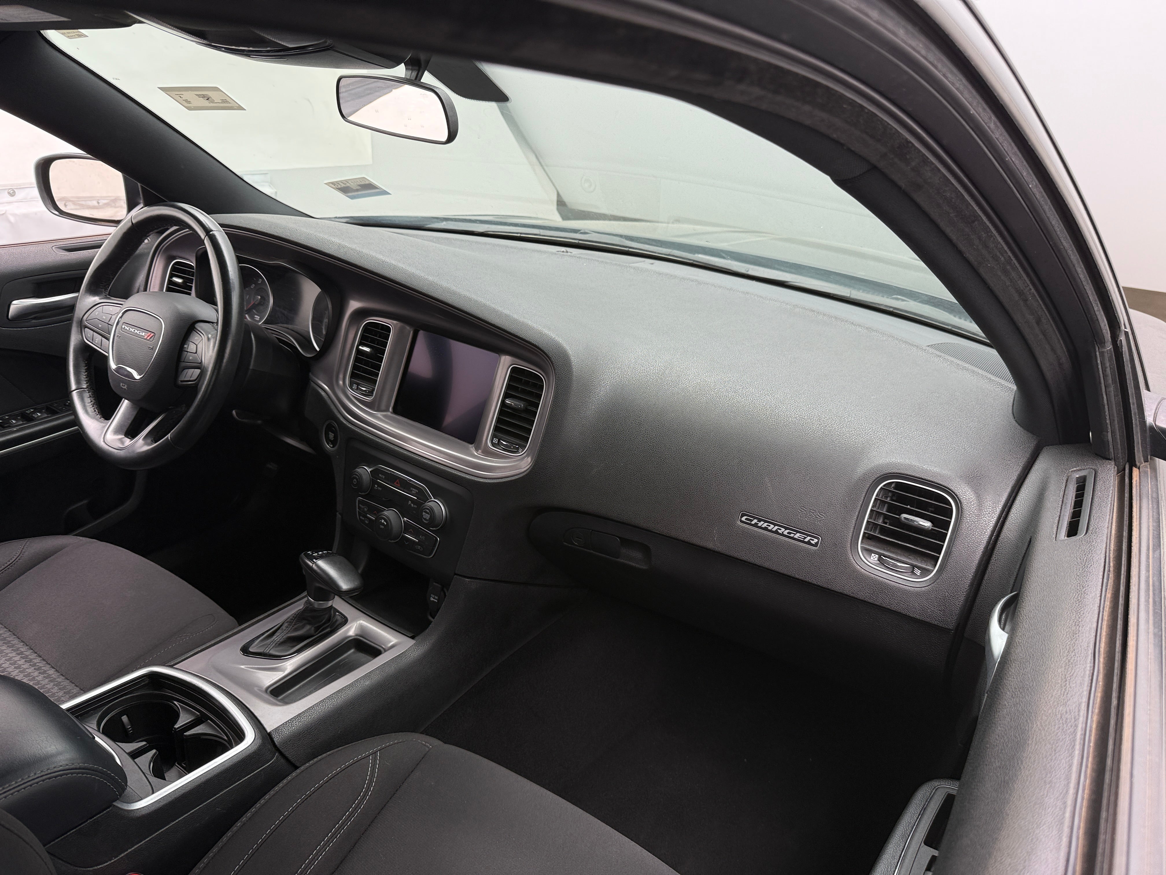 2023 Dodge Charger SXT 3