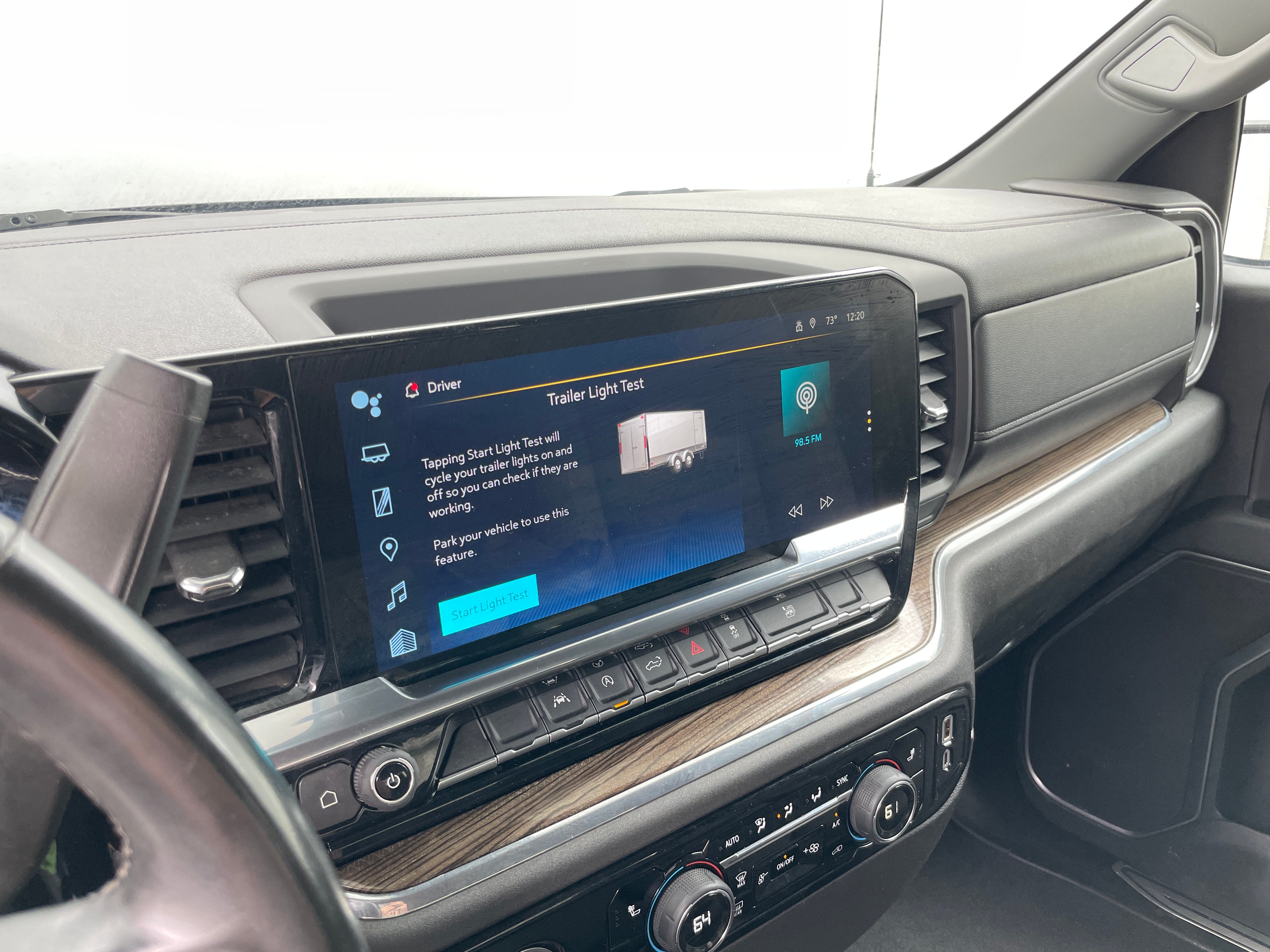 2023 Chevrolet Silverado 1500 LT 3