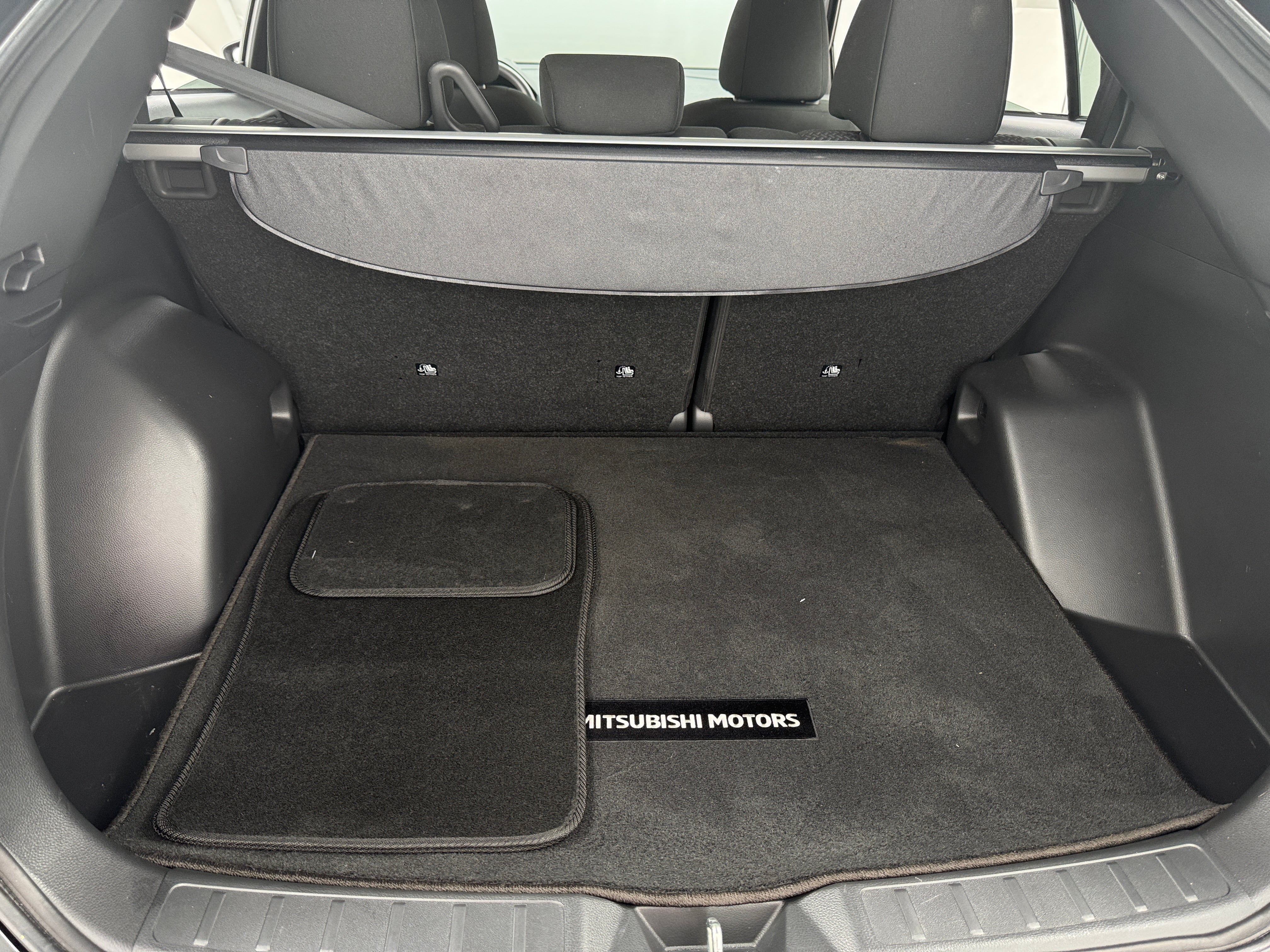 2024 Mitsubishi Eclipse Cross LE 7
