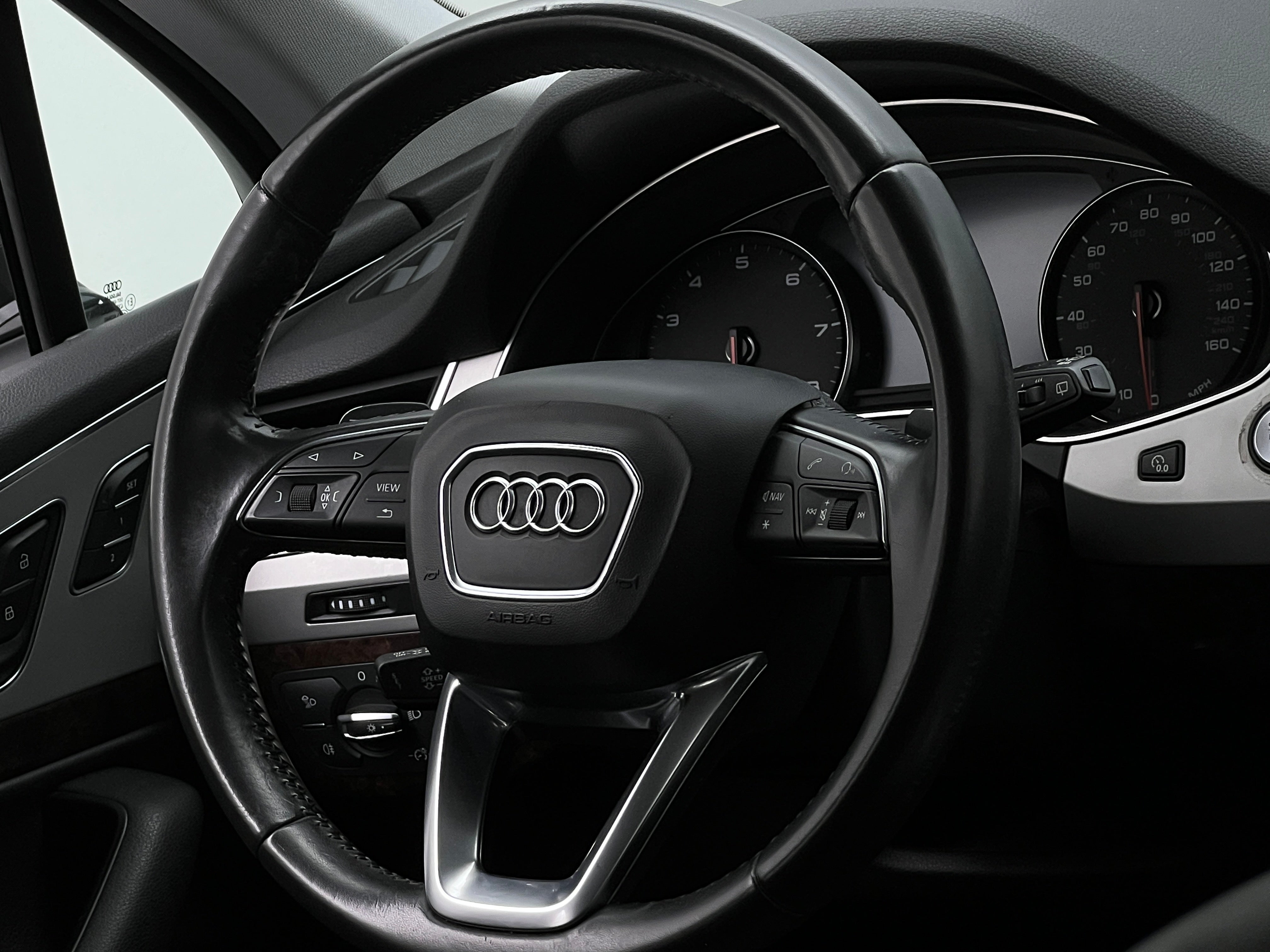 Thumbnail: 2018 Audi Q7 - 4