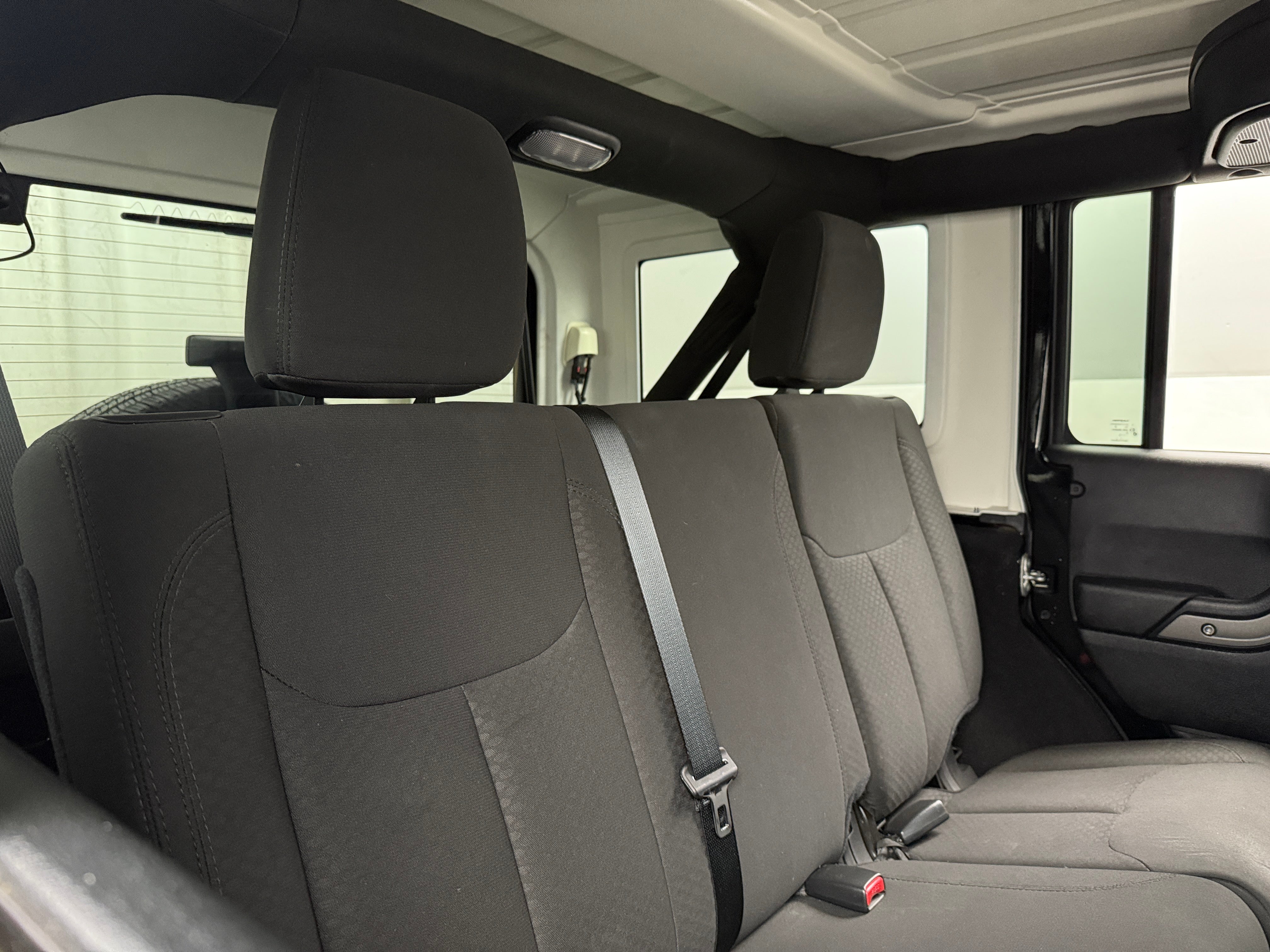 2018 Jeep Wrangler Unlimited Sport S 6