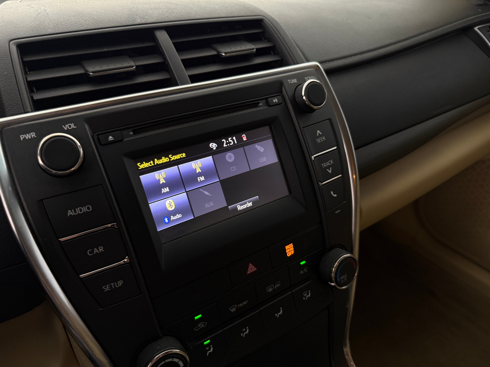 Thumbnail: 2017 Toyota Camry - 4