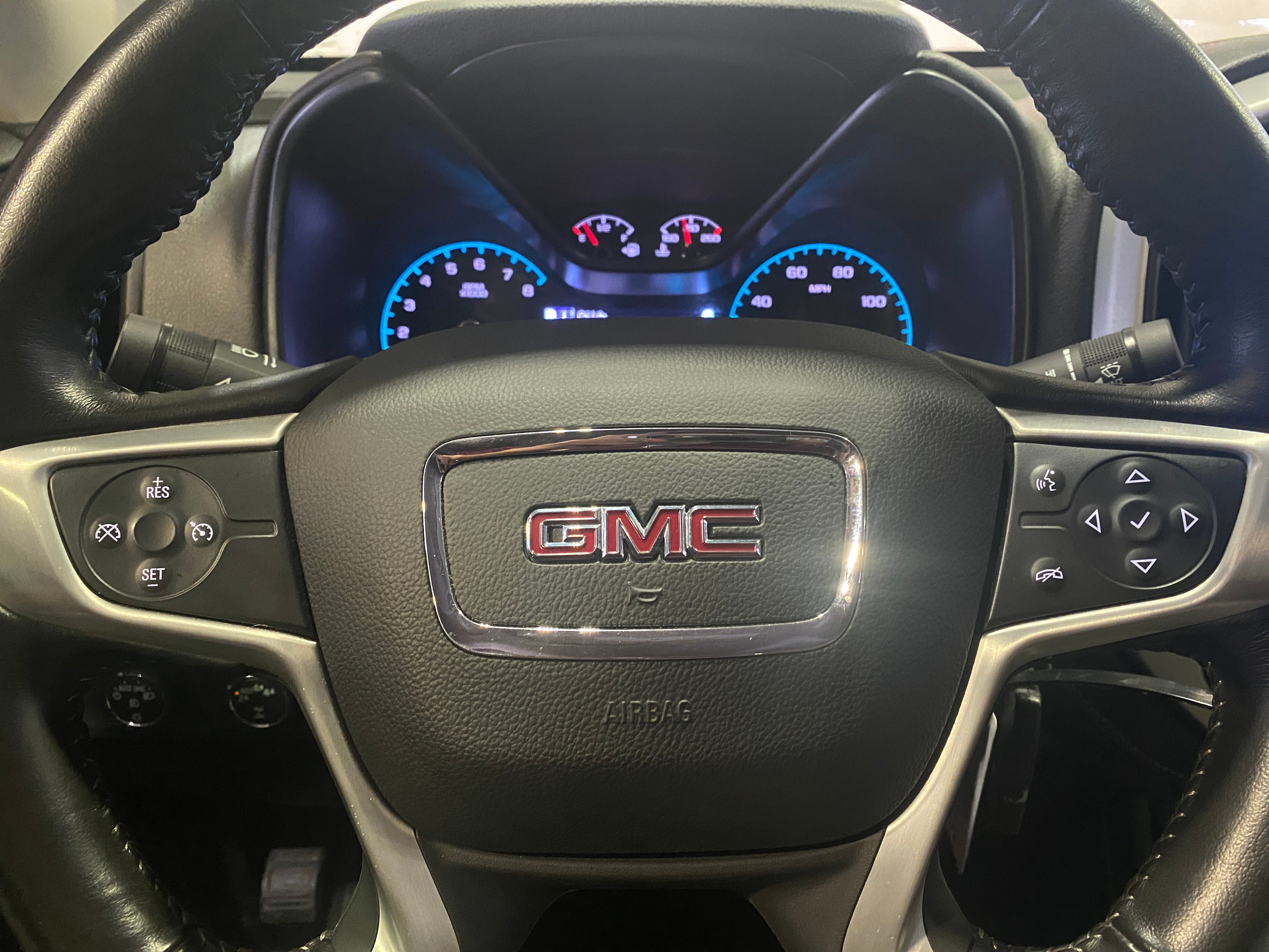 2018 GMC Canyon SLE 5