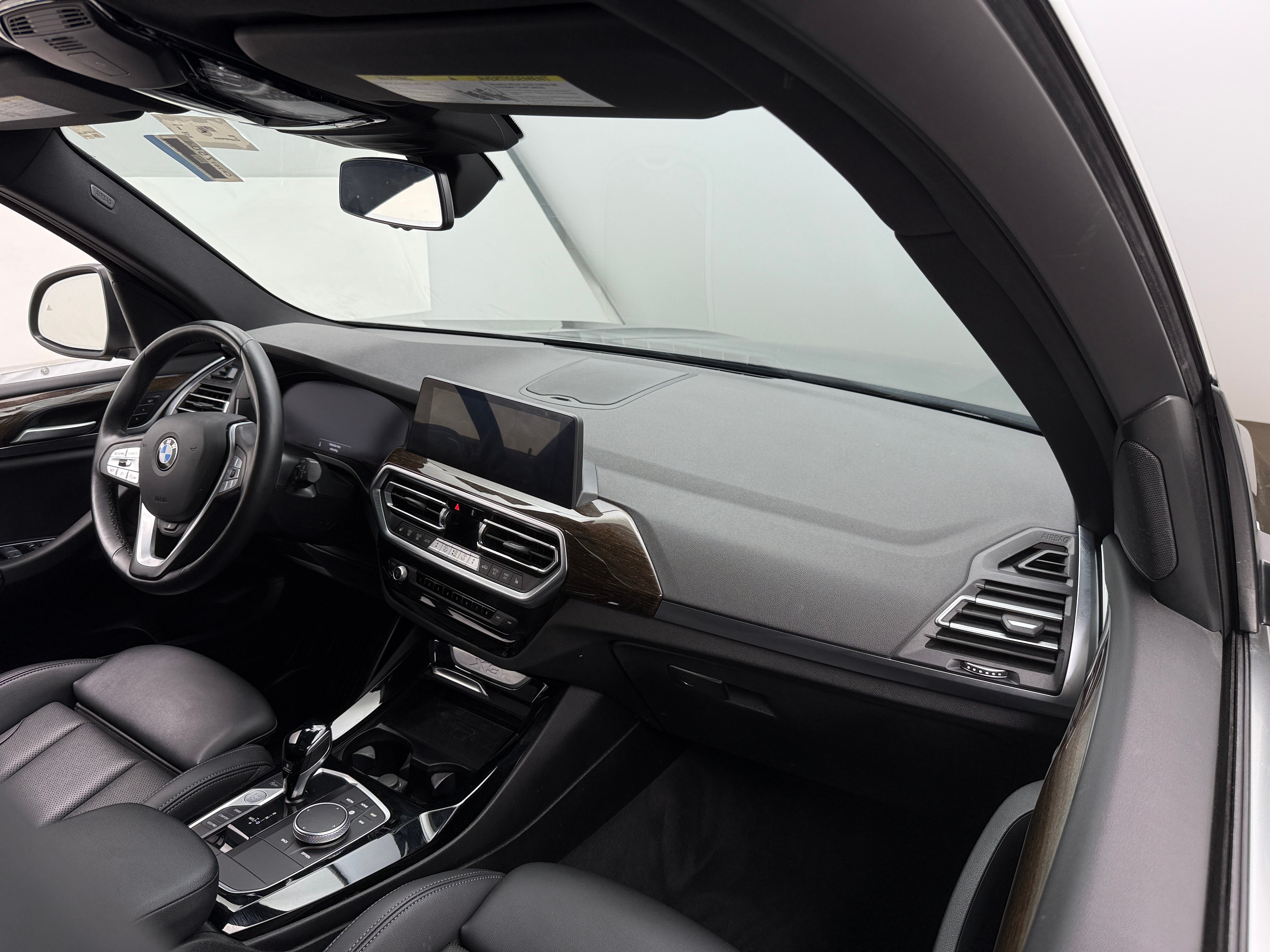 2023 BMW X3 sDrive30i 2