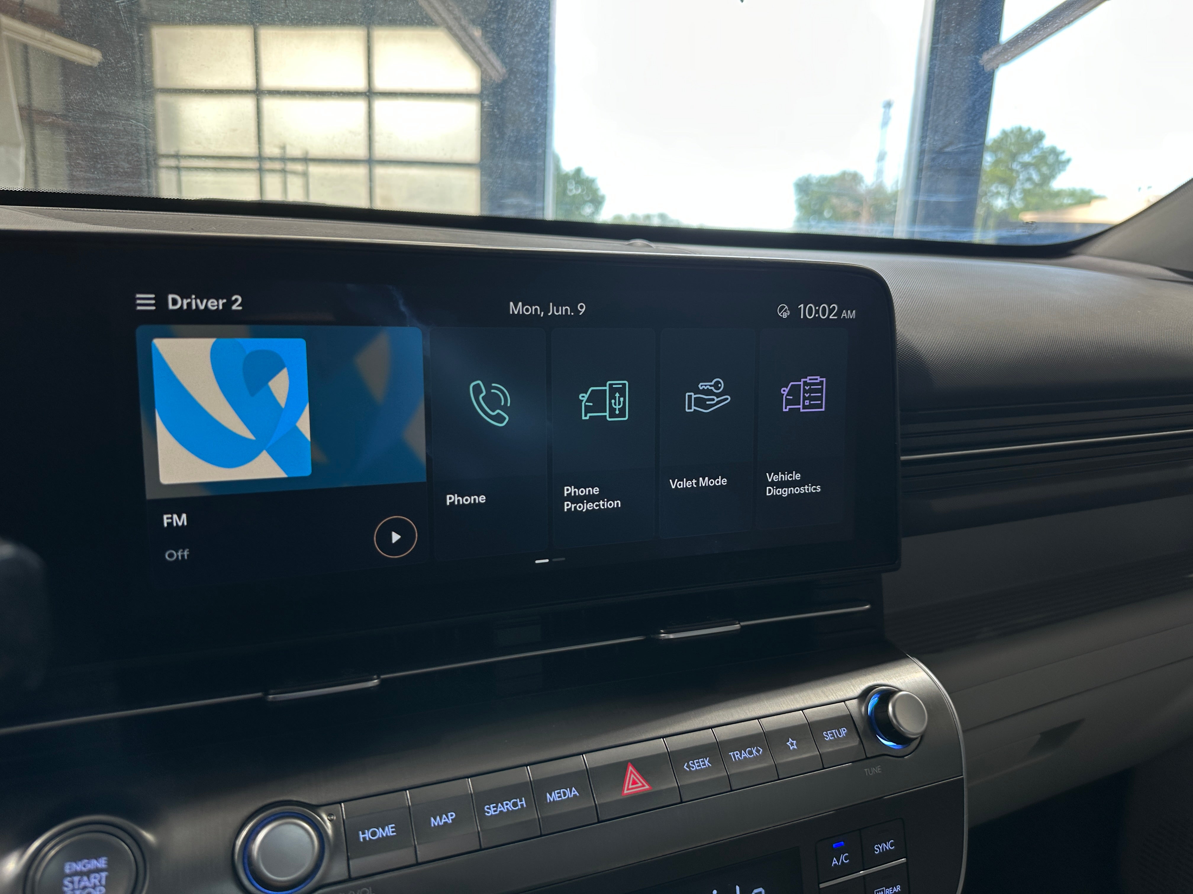 2025 Hyundai Kona SEL 4