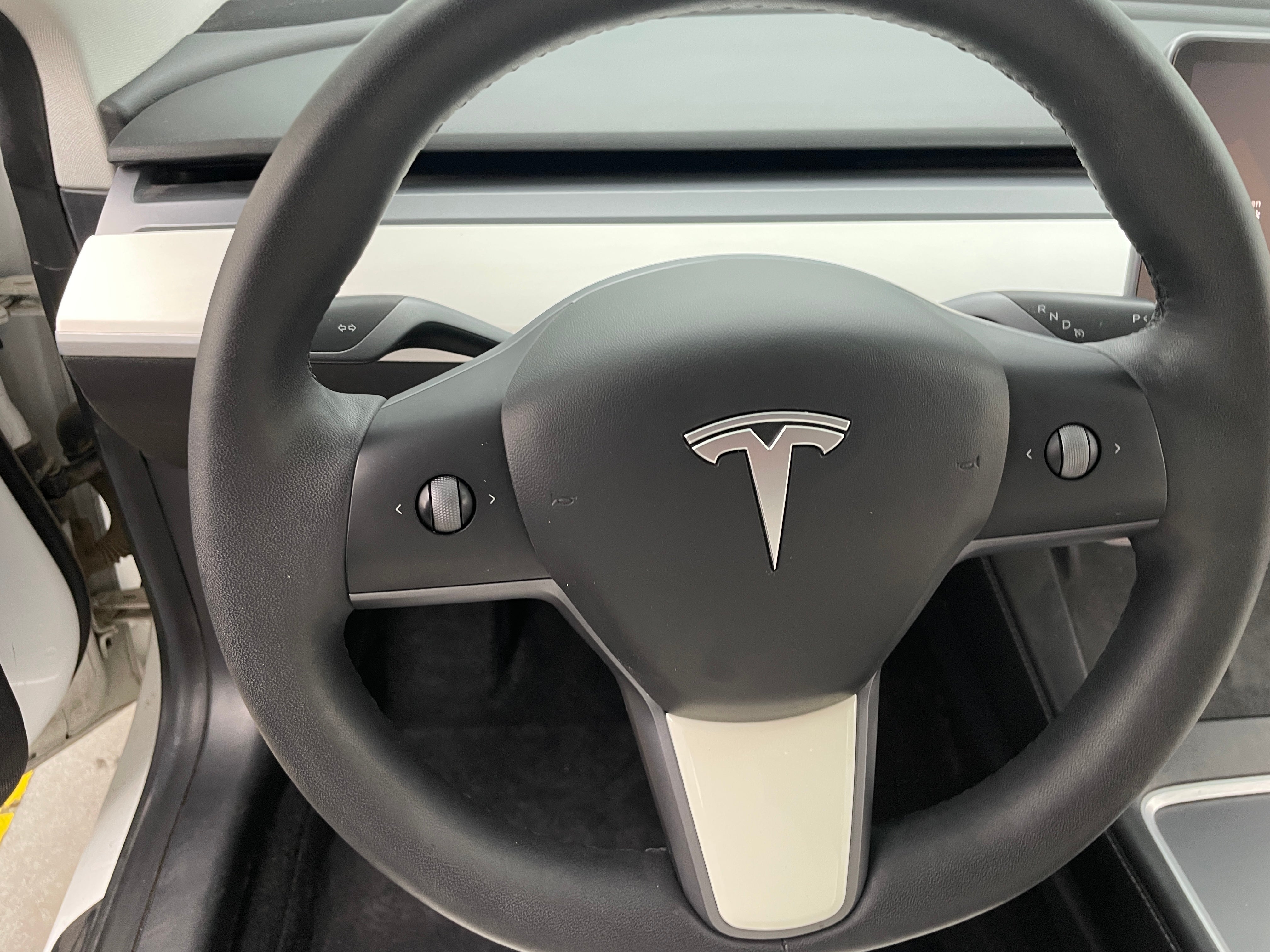2021 Tesla Model 3 Standard Range 4