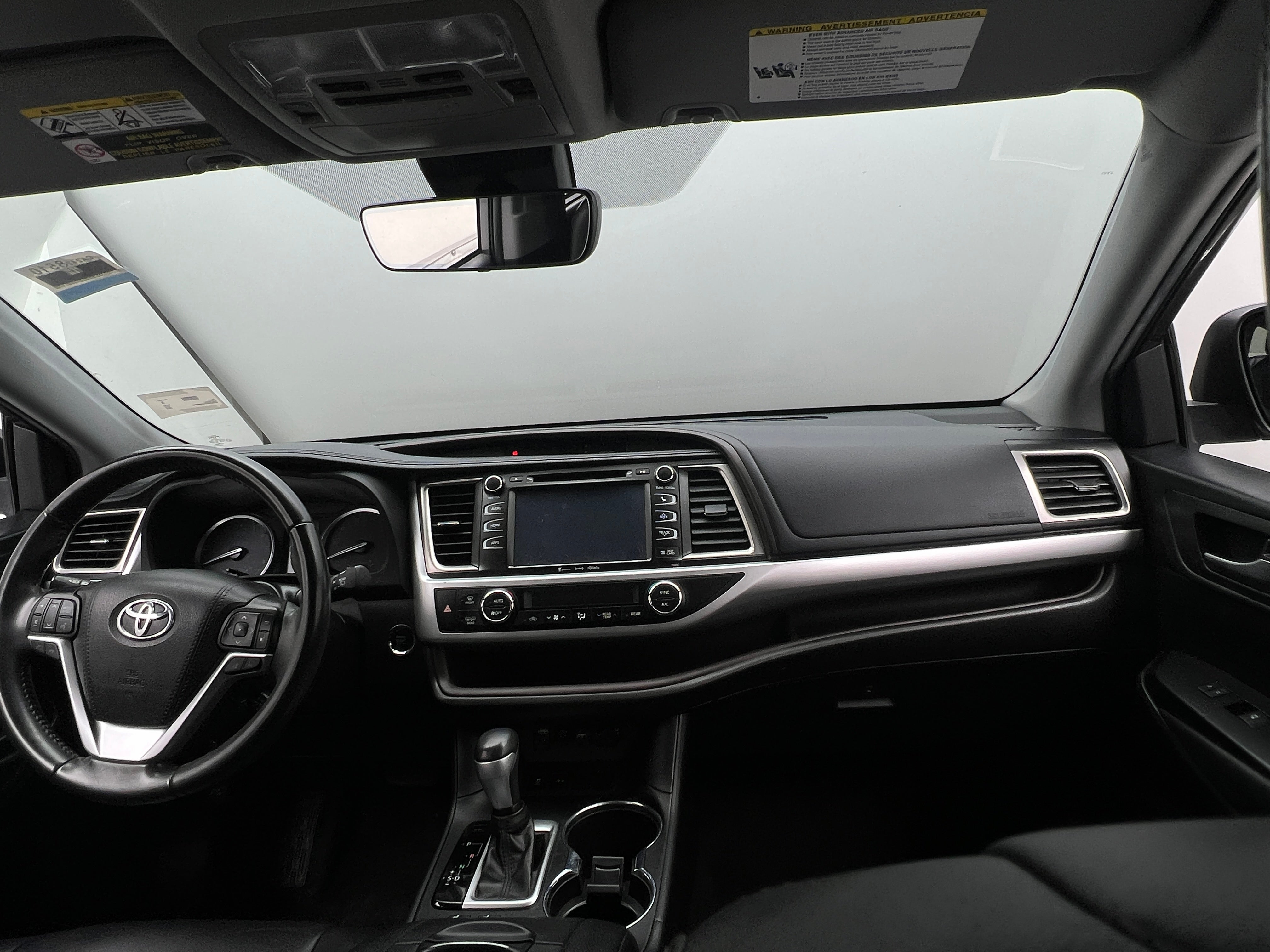 2019 Toyota Highlander XLE 2