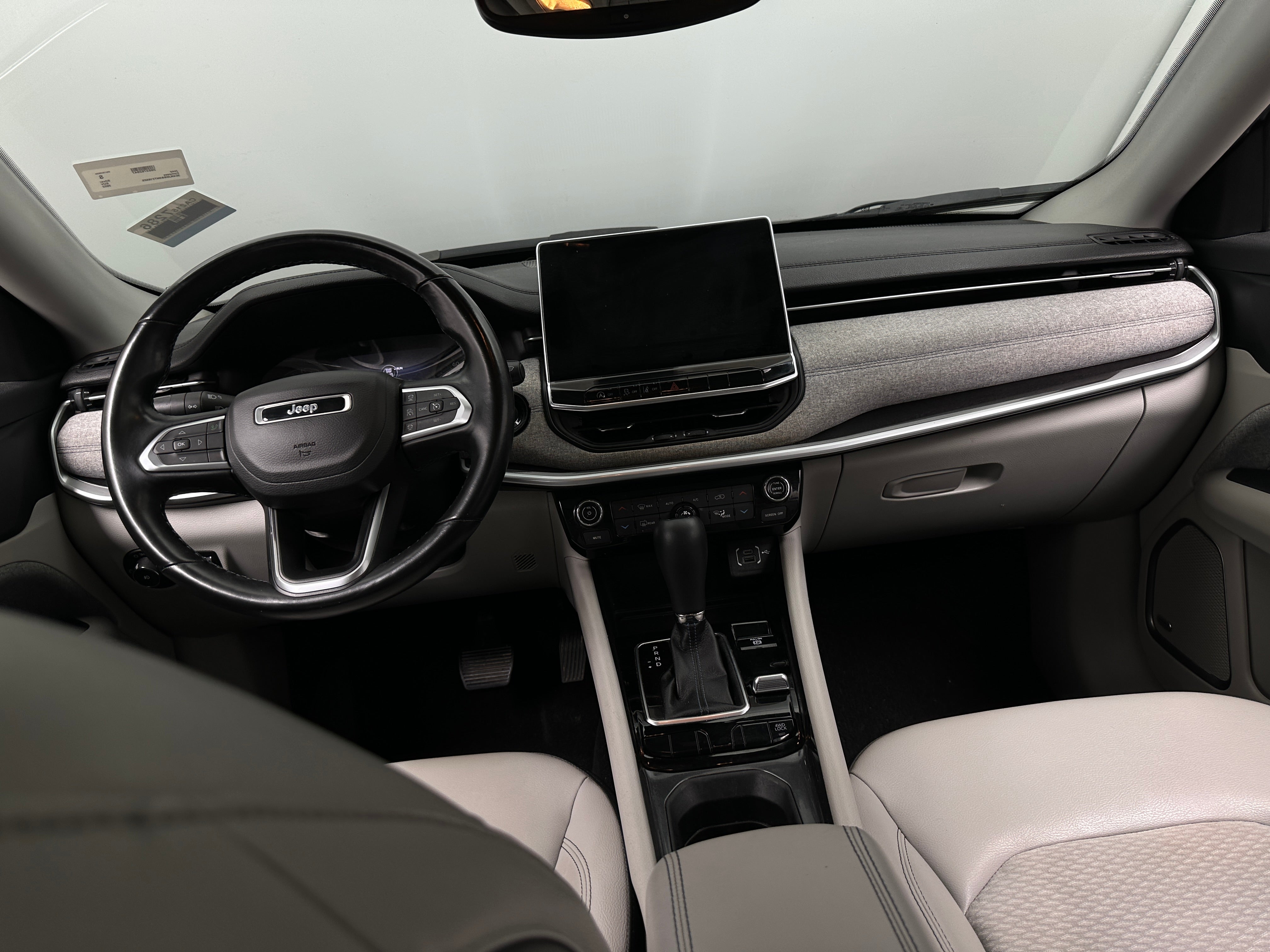 2022 Jeep Compass Latitude 2