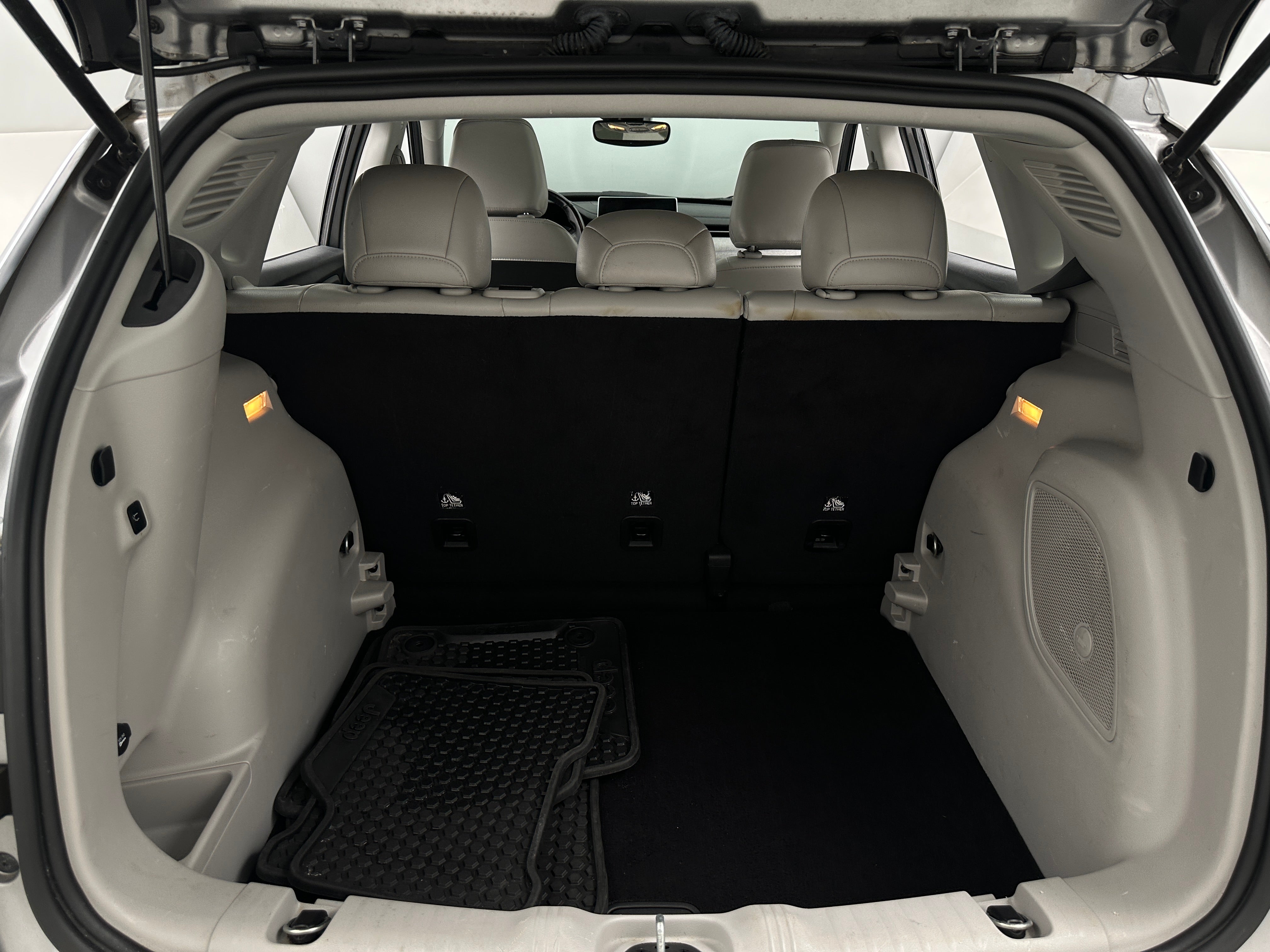 2022 Jeep Compass Latitude 6