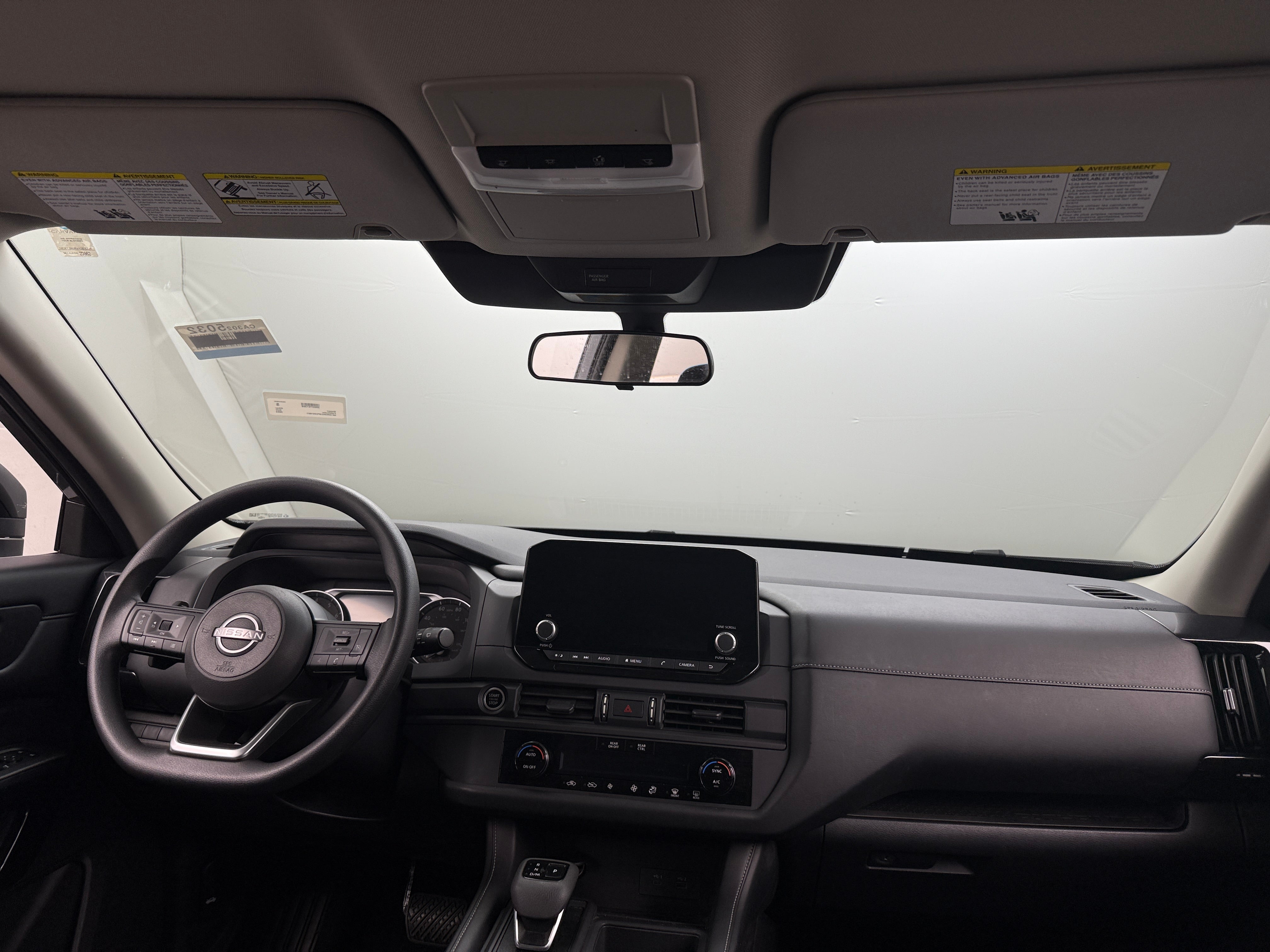 2023 Nissan Pathfinder S 3