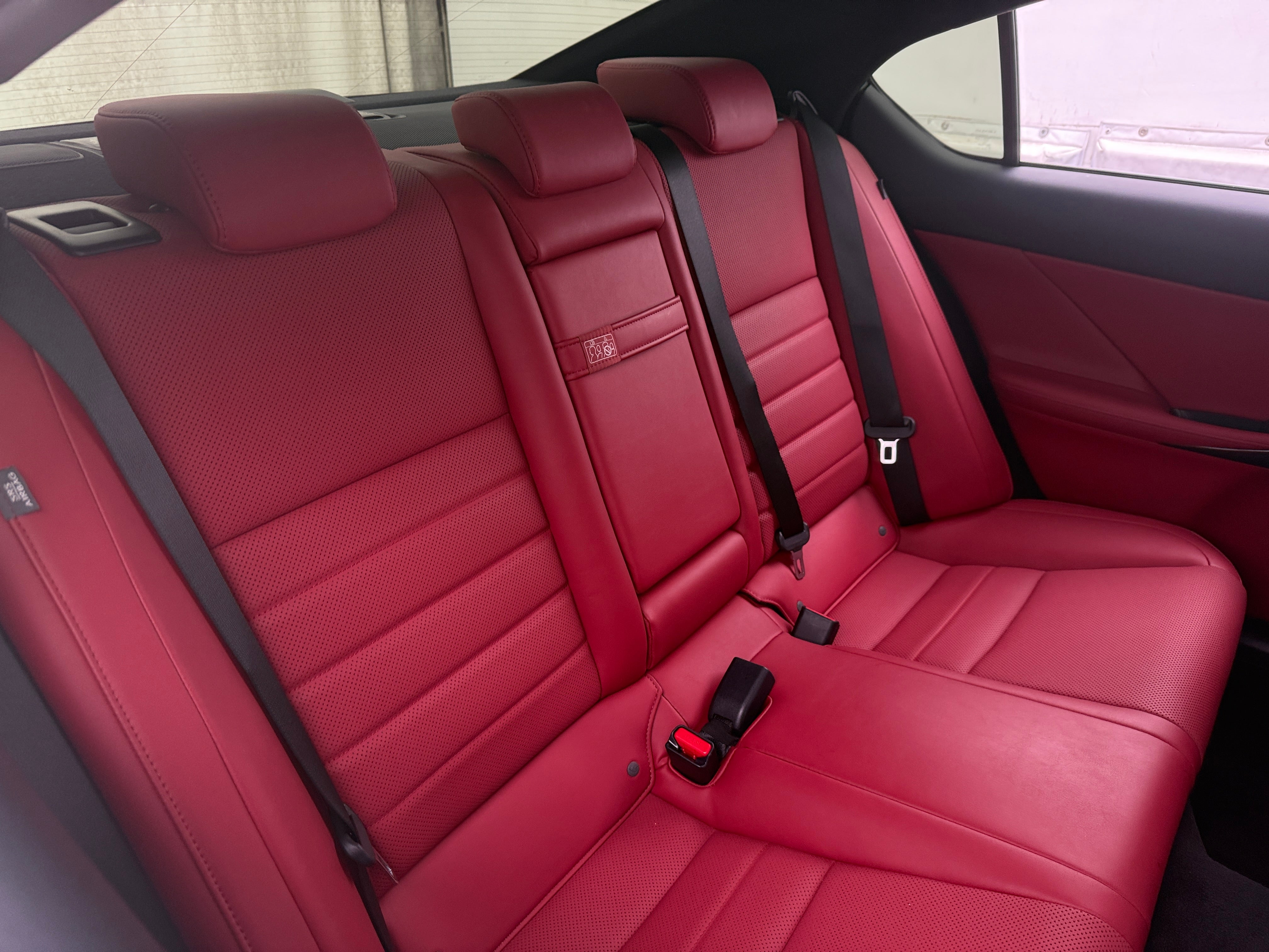 2022 Lexus IS 350 6