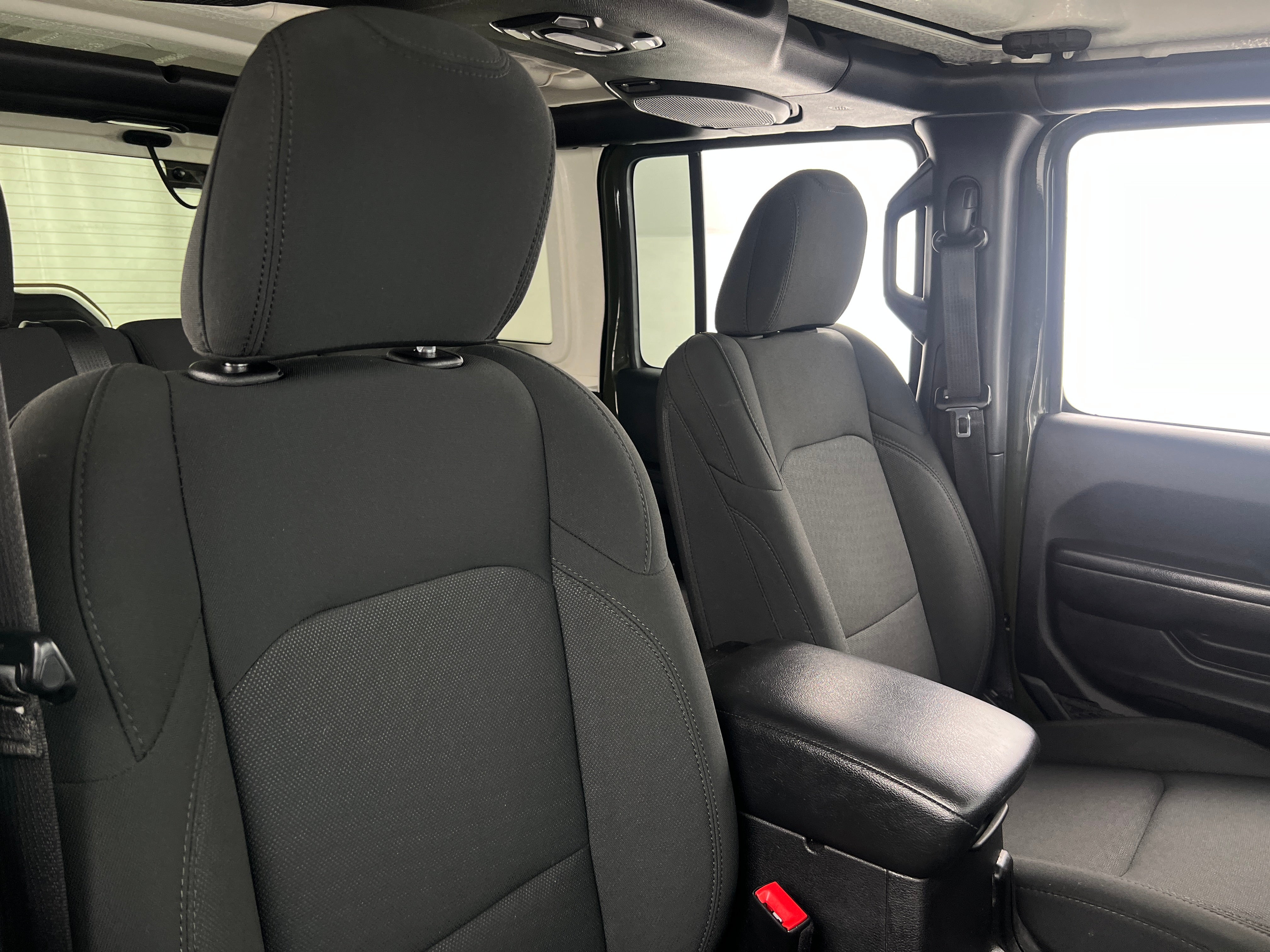 2020 Jeep Wrangler Unlimited Sport S 2
