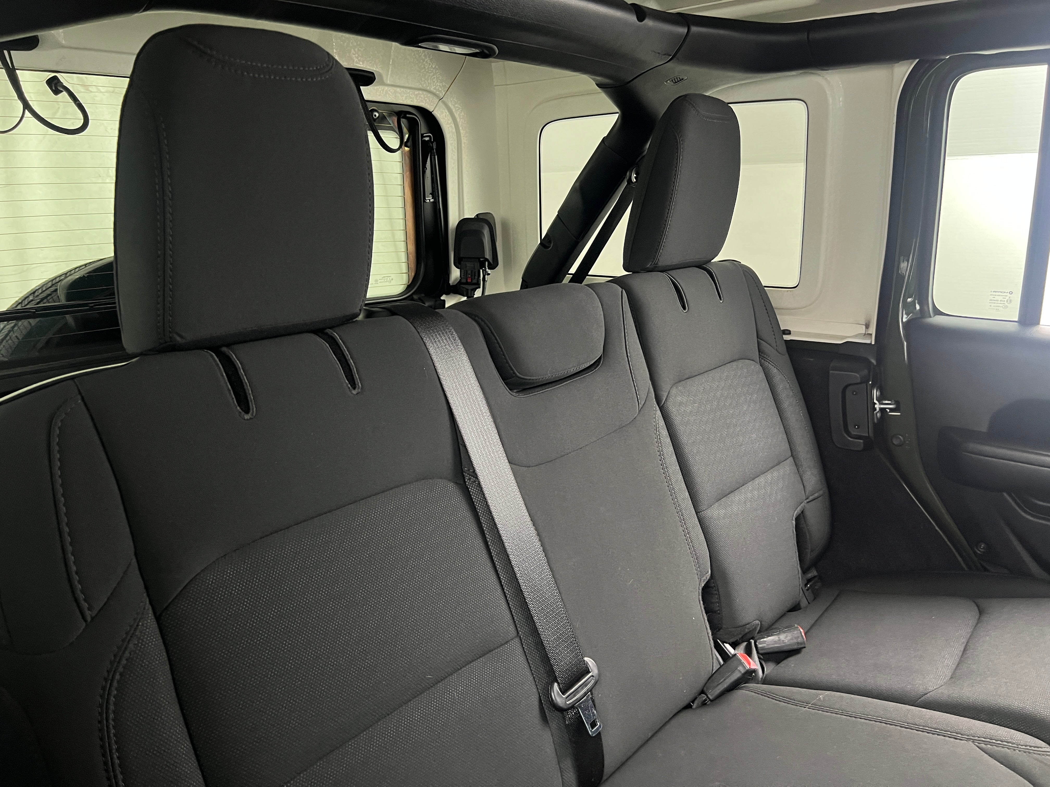 2020 Jeep Wrangler Unlimited Sport S 6